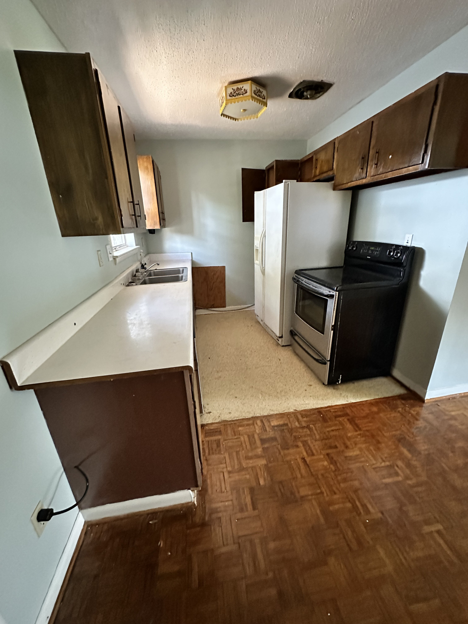 WINTHROP PLACE 1ST ADDN - Residential