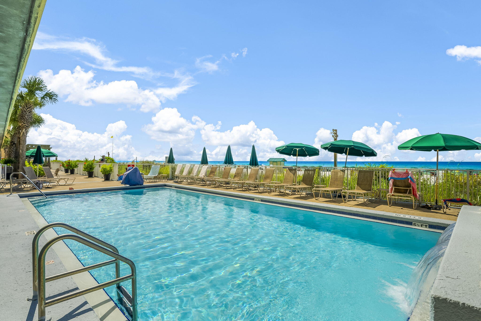 EMERALD ISLE - Residential