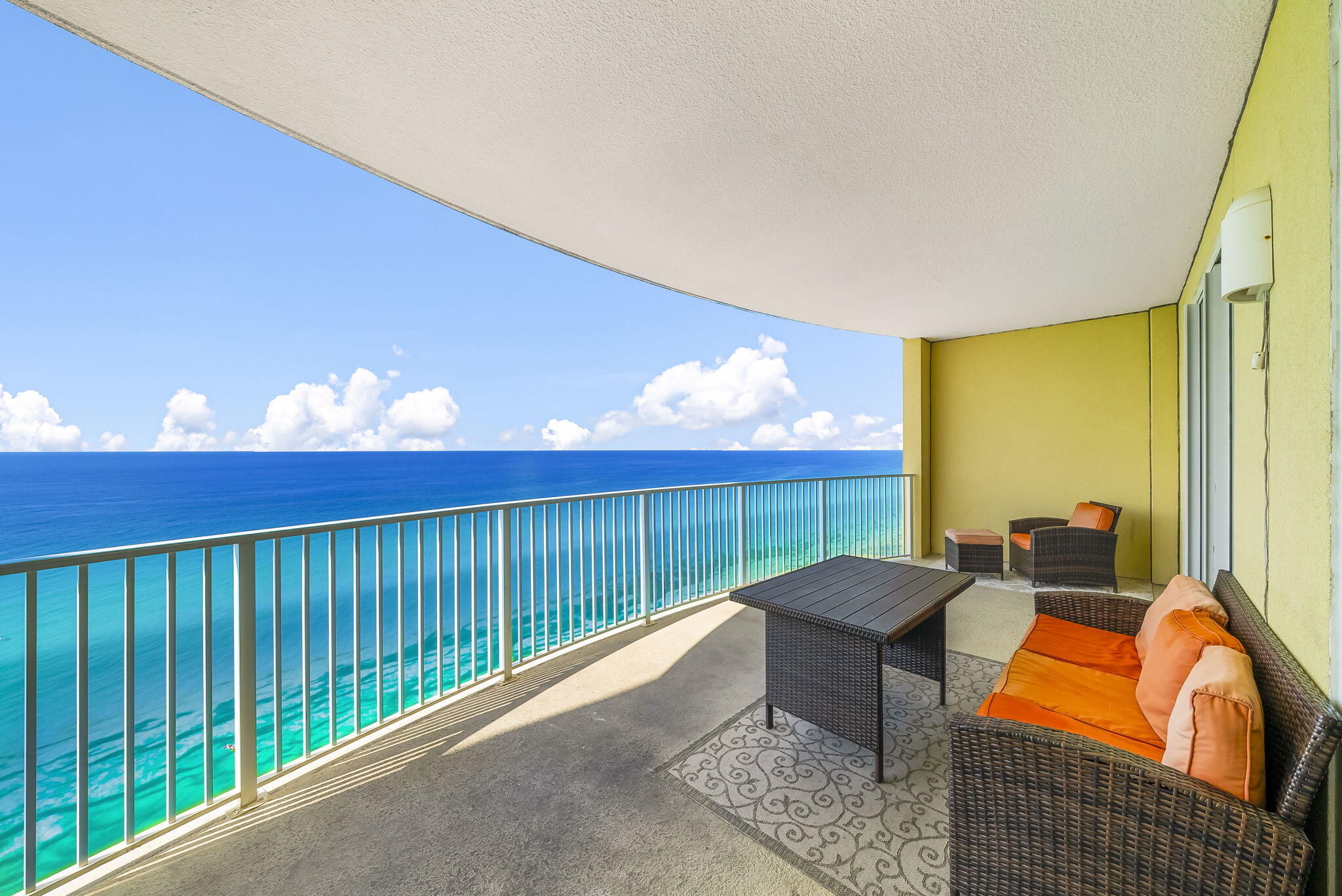 EMERALD ISLE - Residential