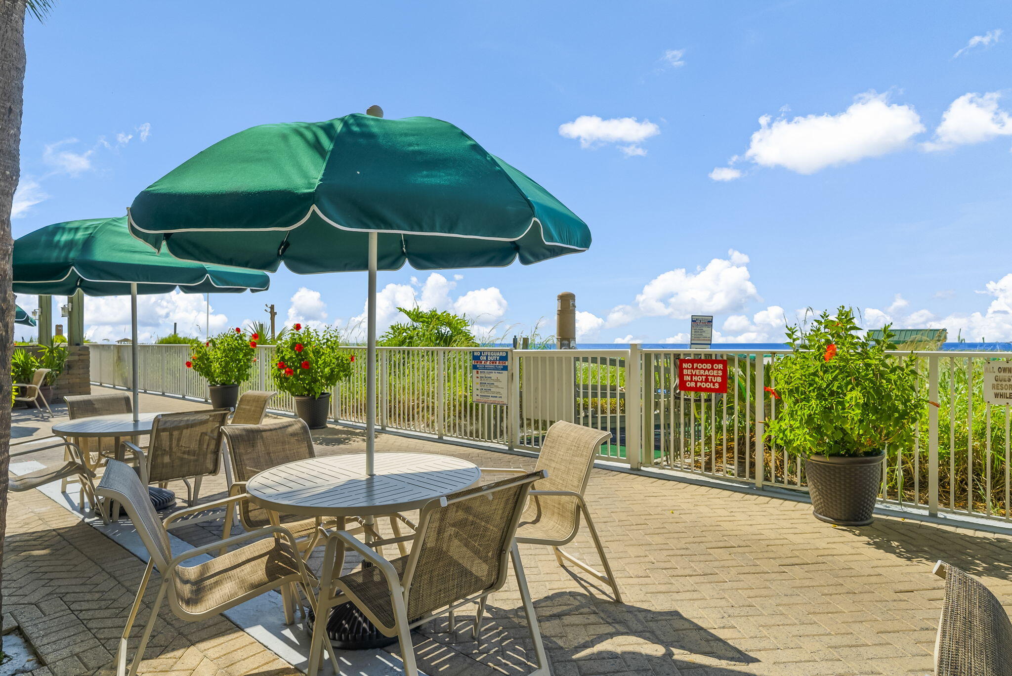 EMERALD ISLE - Residential