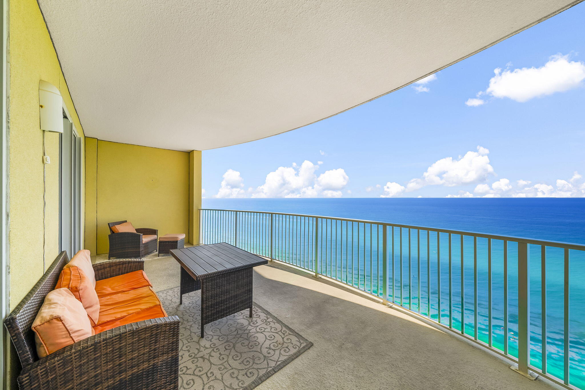 EMERALD ISLE - Residential