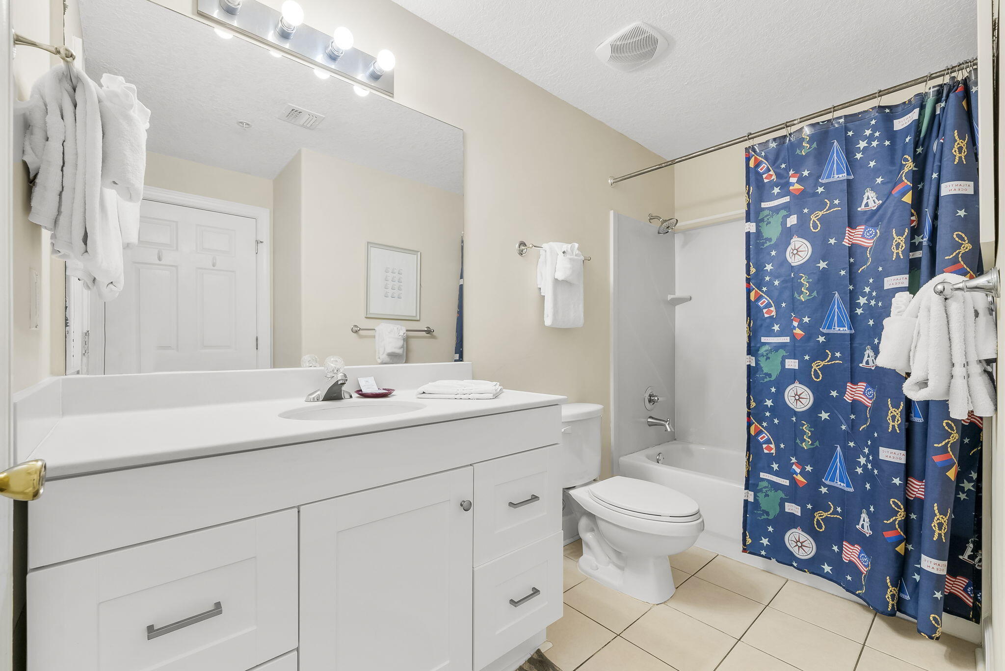 EMERALD ISLE - Residential