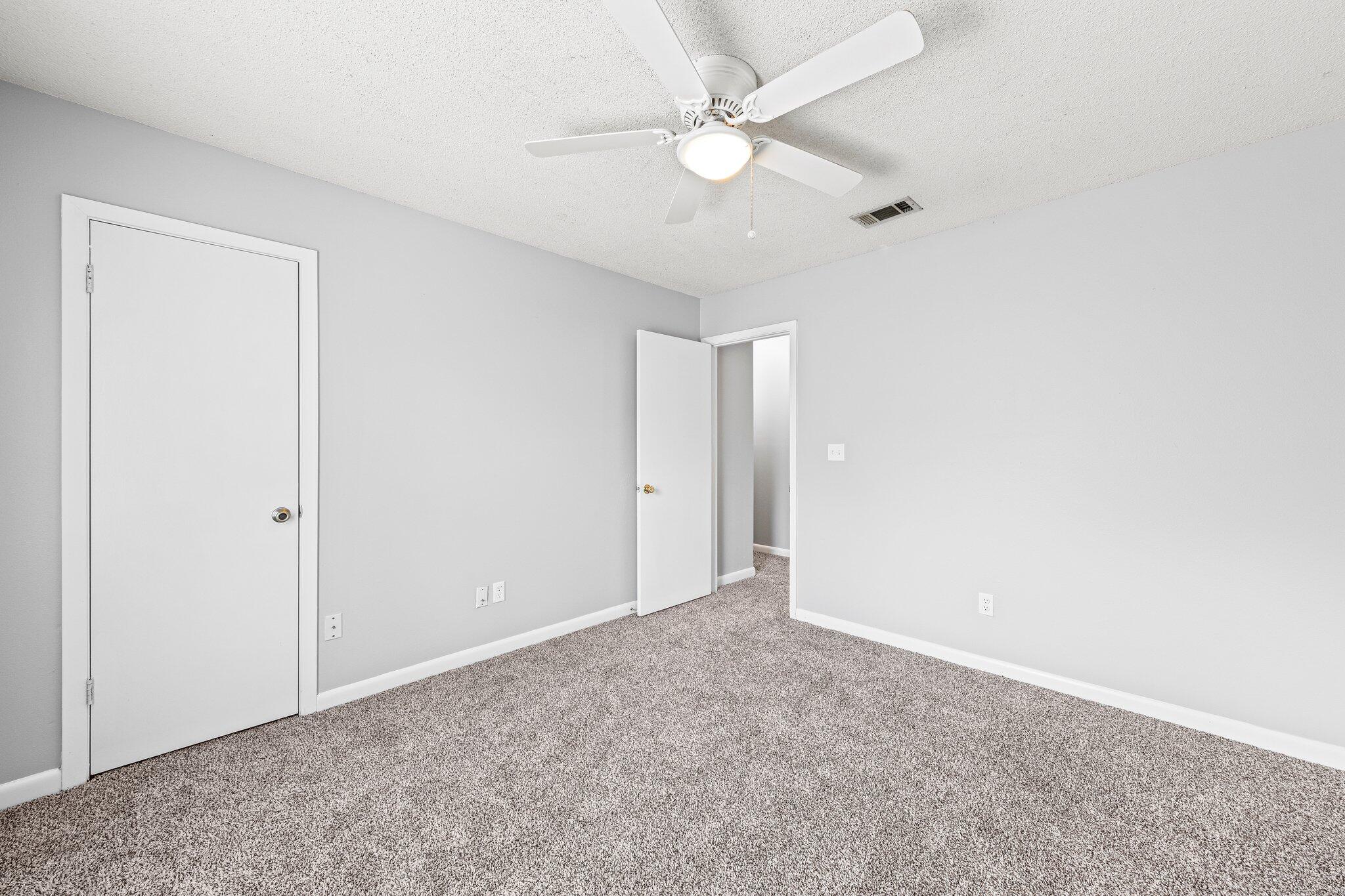 metes and bounds - Residential Lease