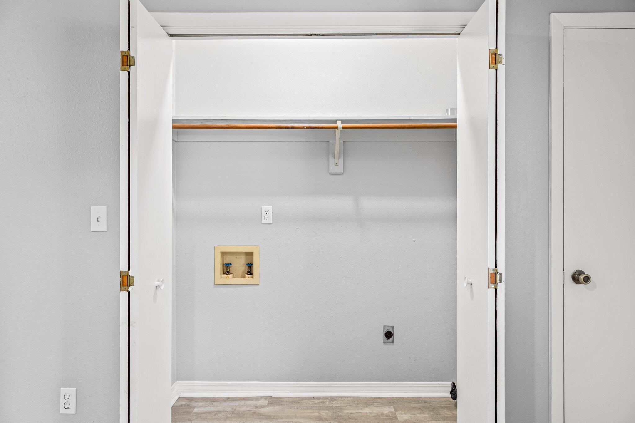 metes and bounds - Residential Lease