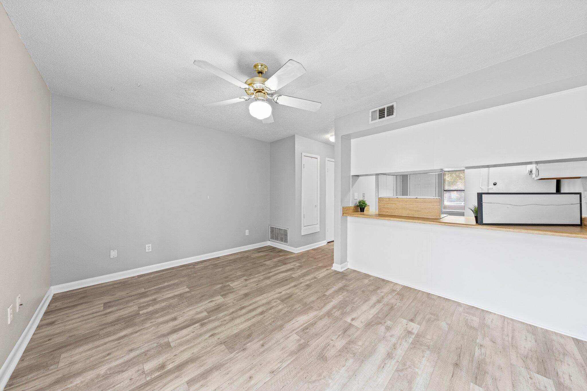 metes and bounds - Residential Lease