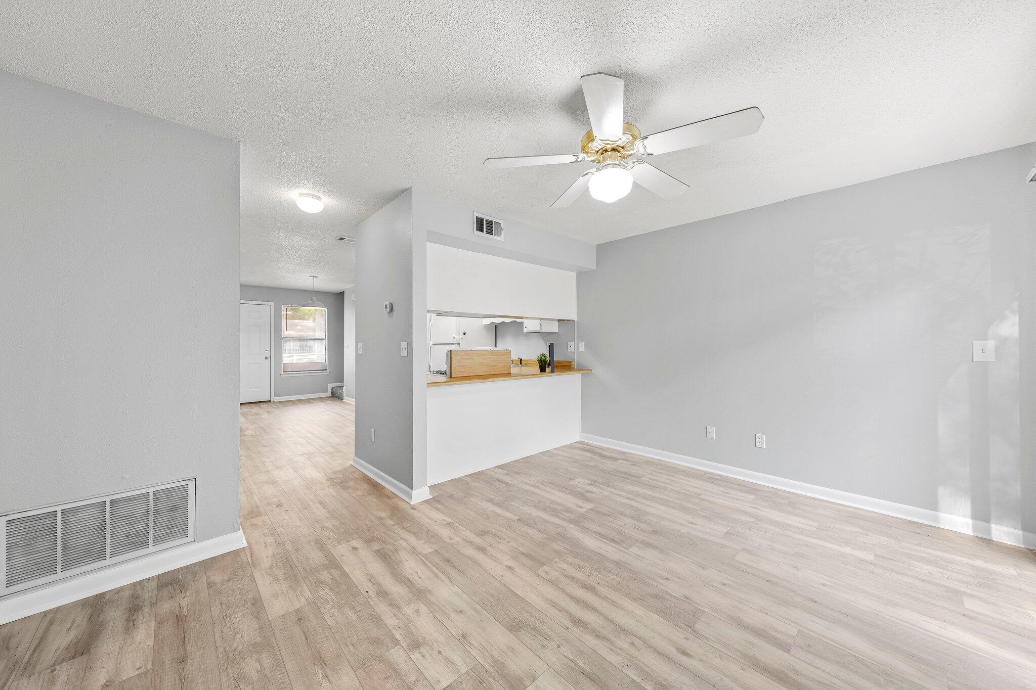 metes and bounds - Residential Lease