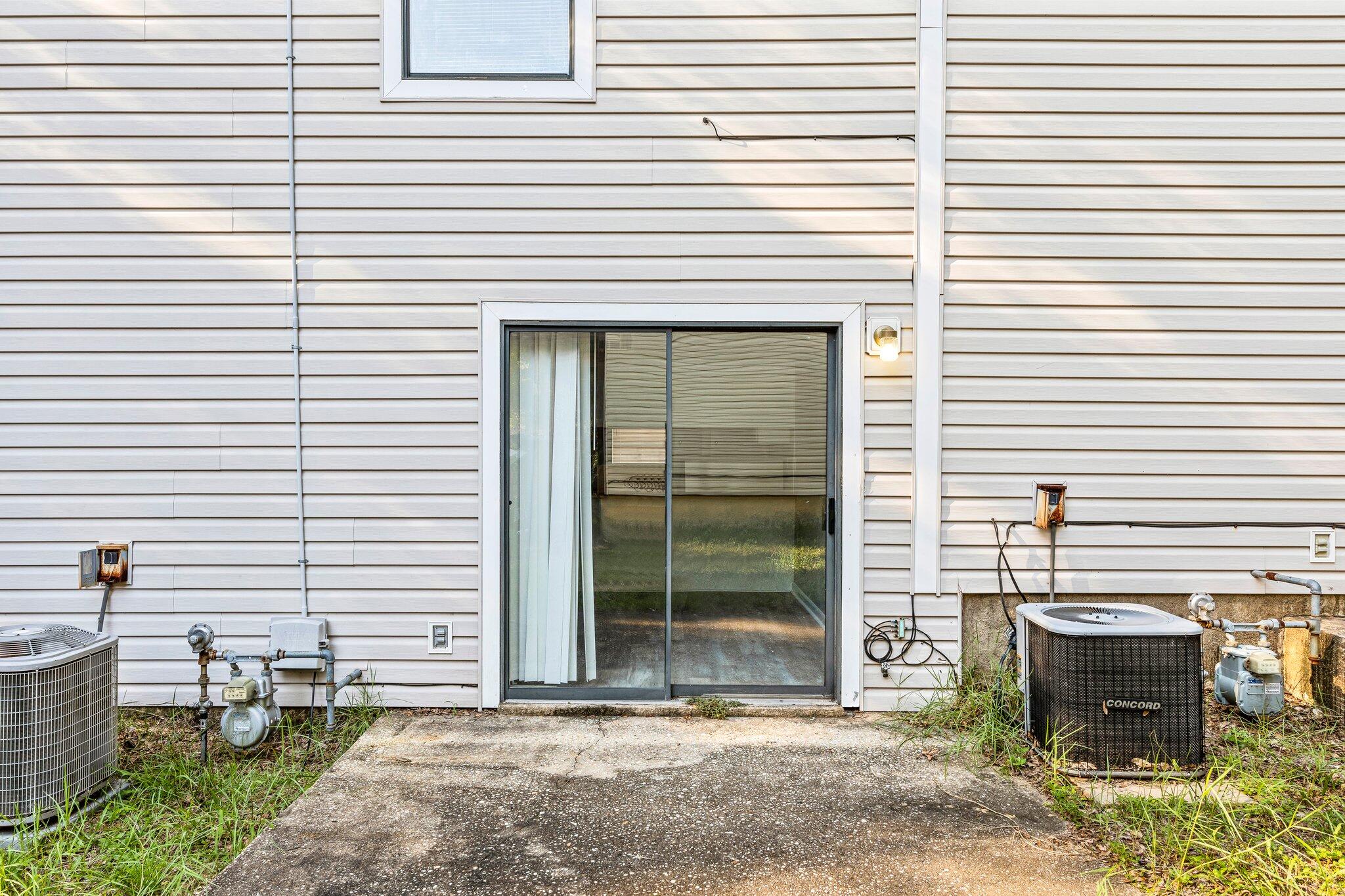 metes and bounds - Residential Lease