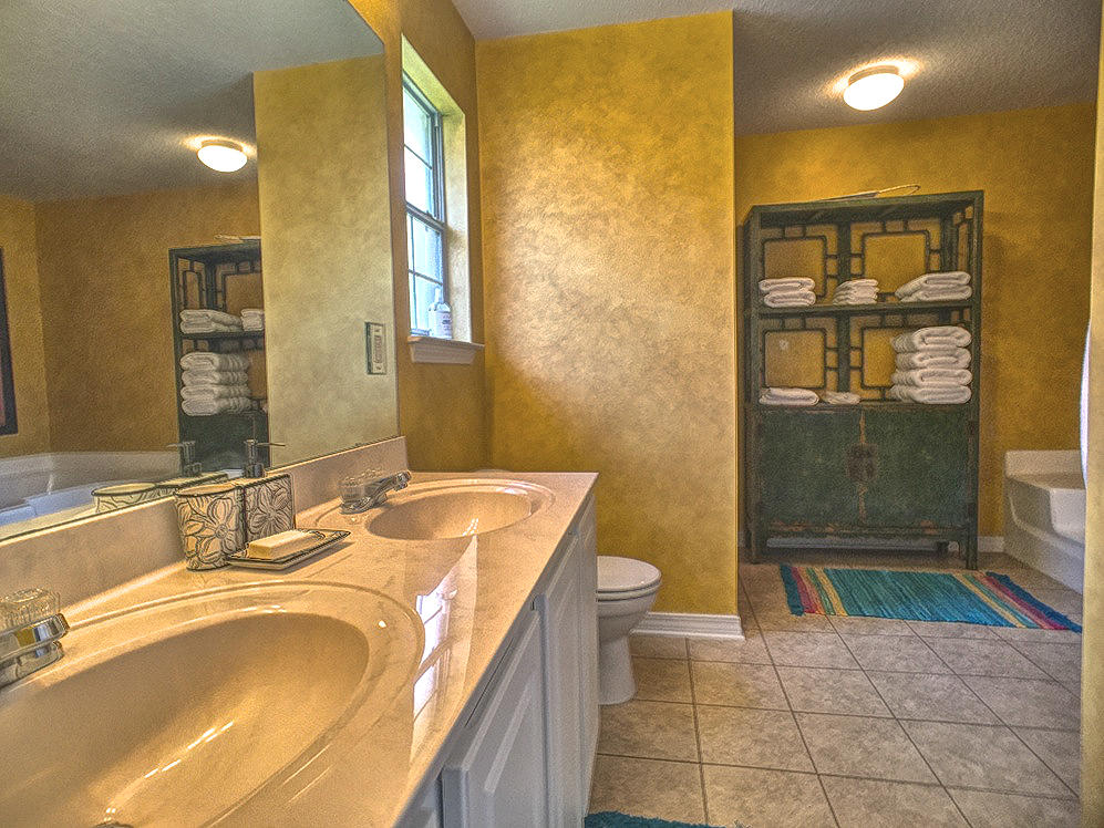 PARADISE RETREAT - Residential