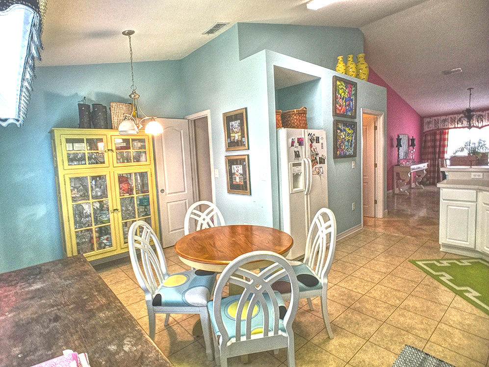 PARADISE RETREAT - Residential