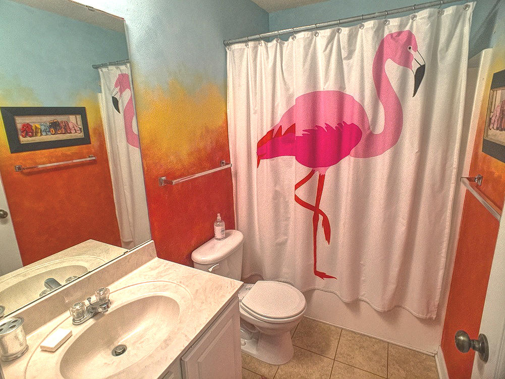 PARADISE RETREAT - Residential