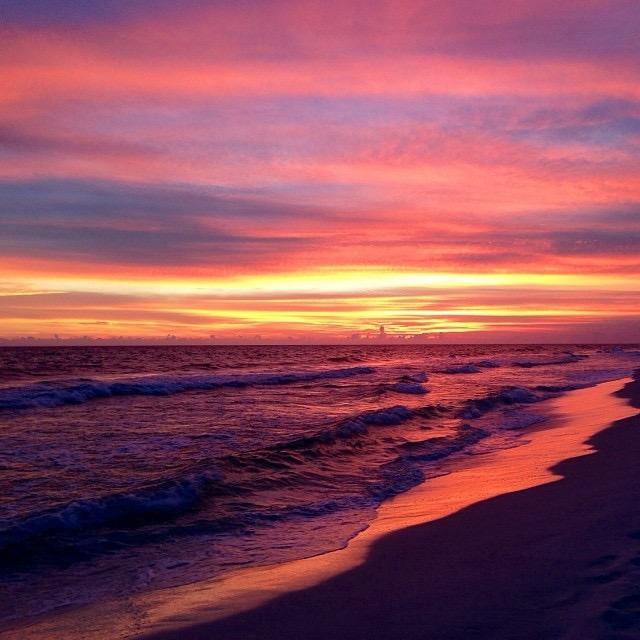 PARADISE RETREAT - Residential