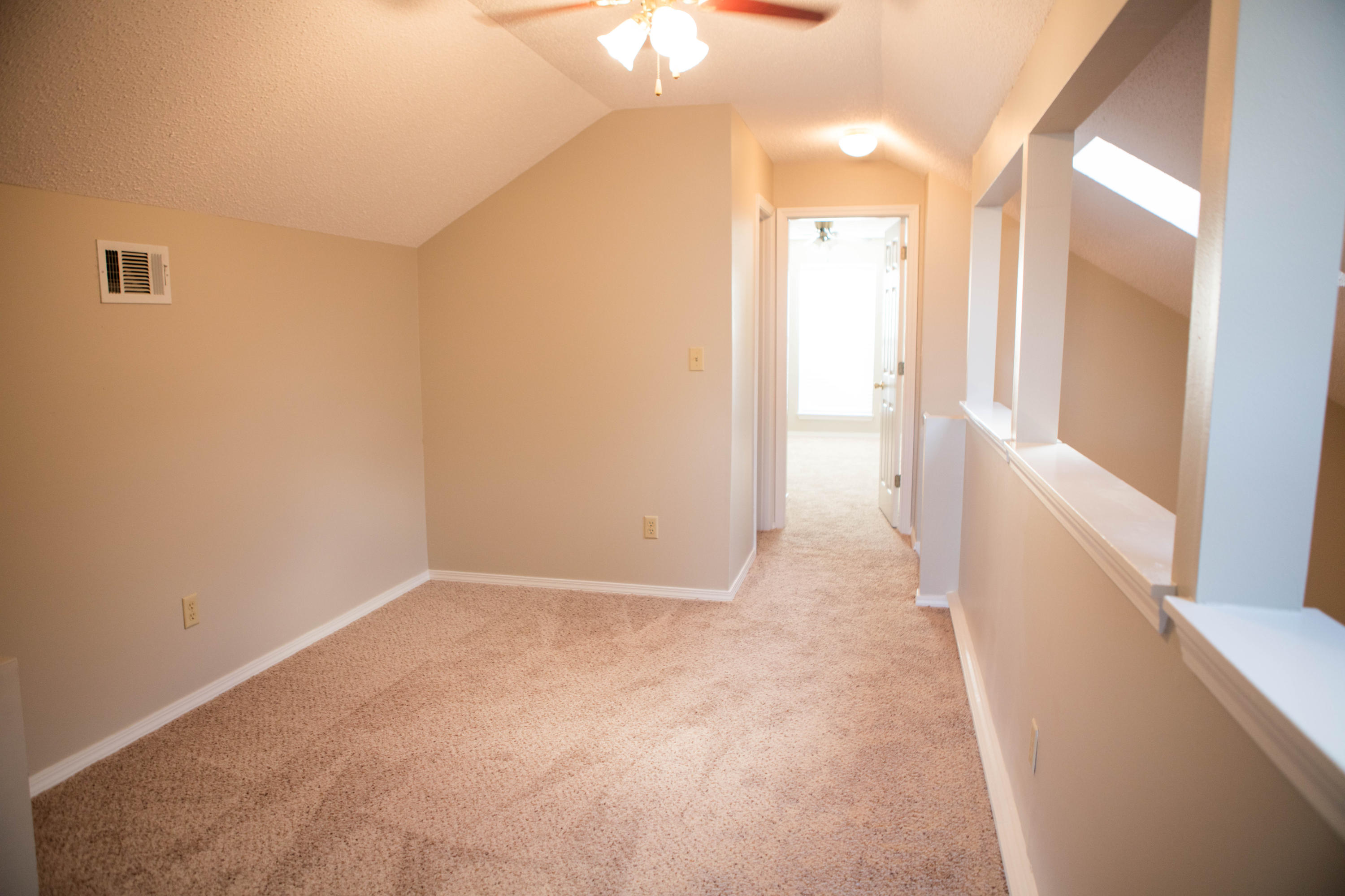 PARKWOOD SQUARE PH 2 - Residential