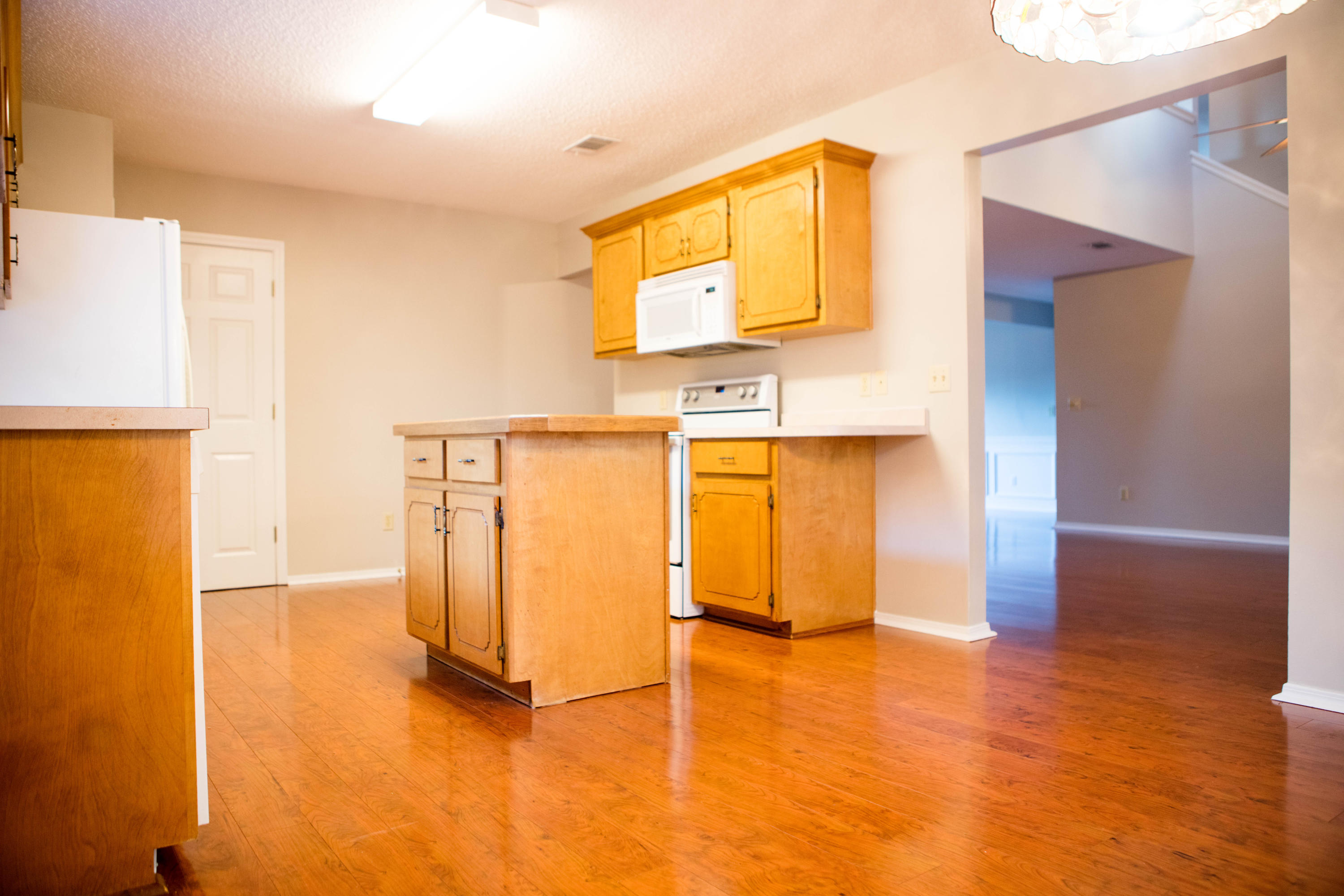 PARKWOOD SQUARE PH 2 - Residential