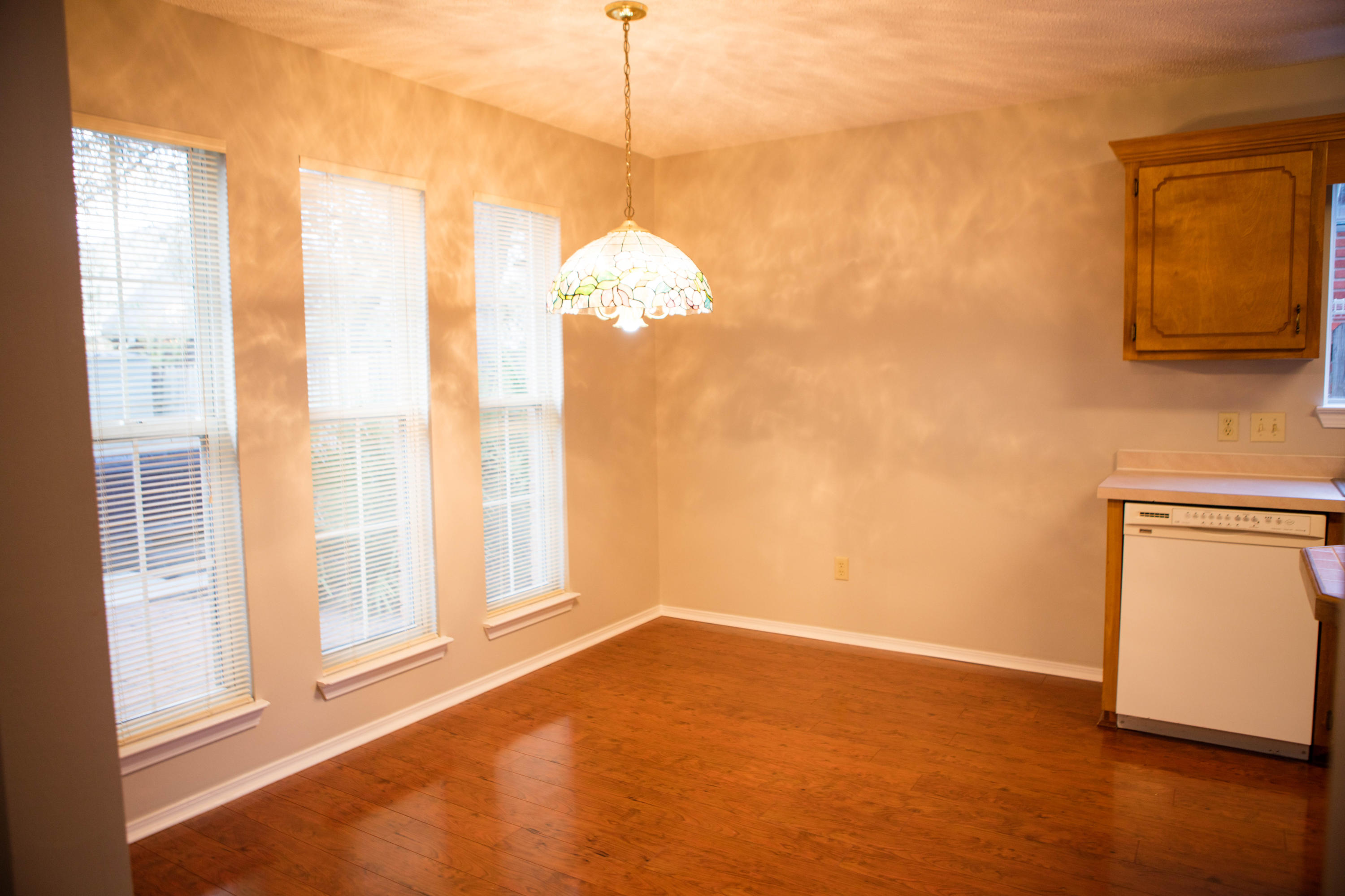 PARKWOOD SQUARE PH 2 - Residential