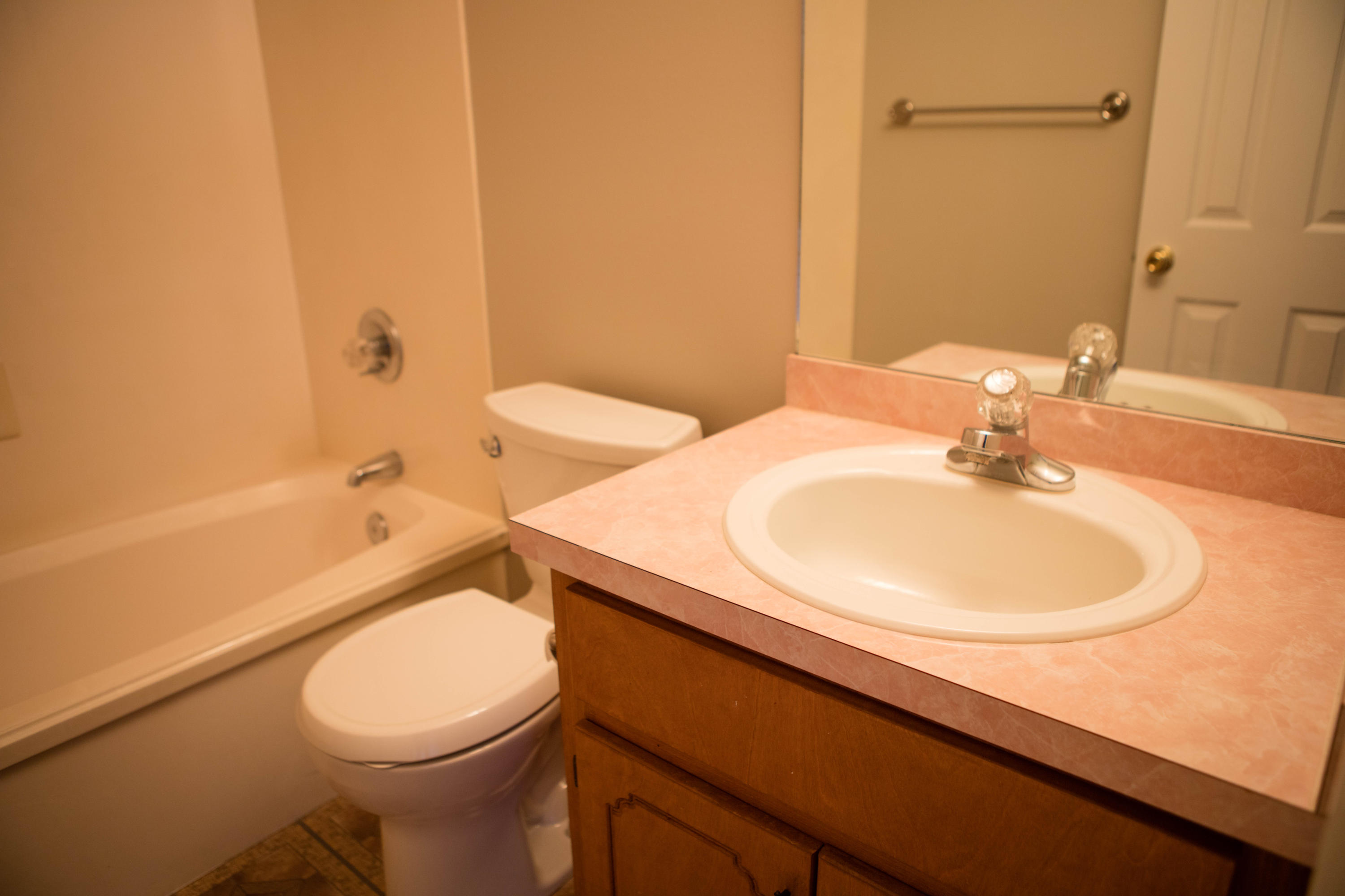 PARKWOOD SQUARE PH 2 - Residential