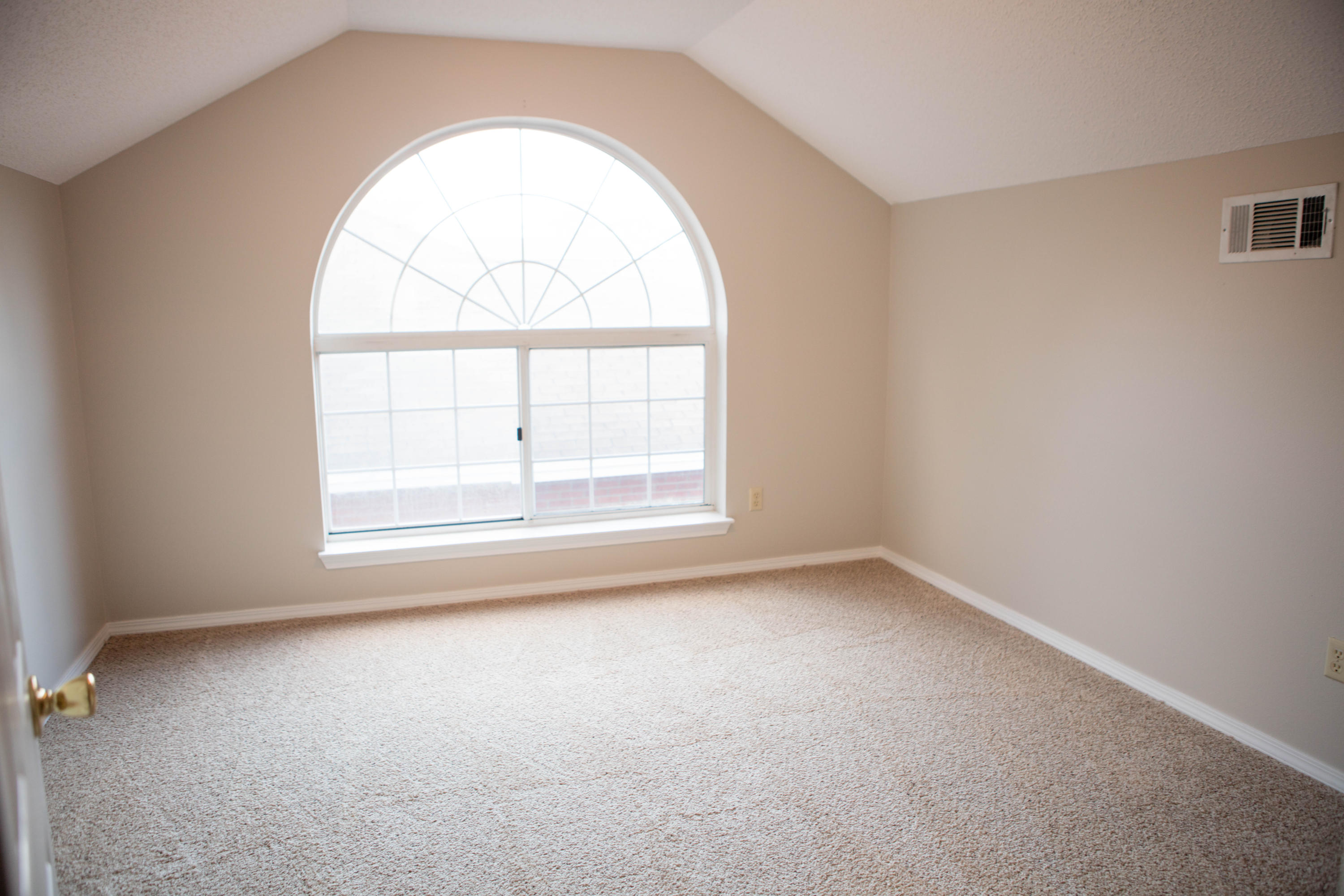 PARKWOOD SQUARE PH 2 - Residential