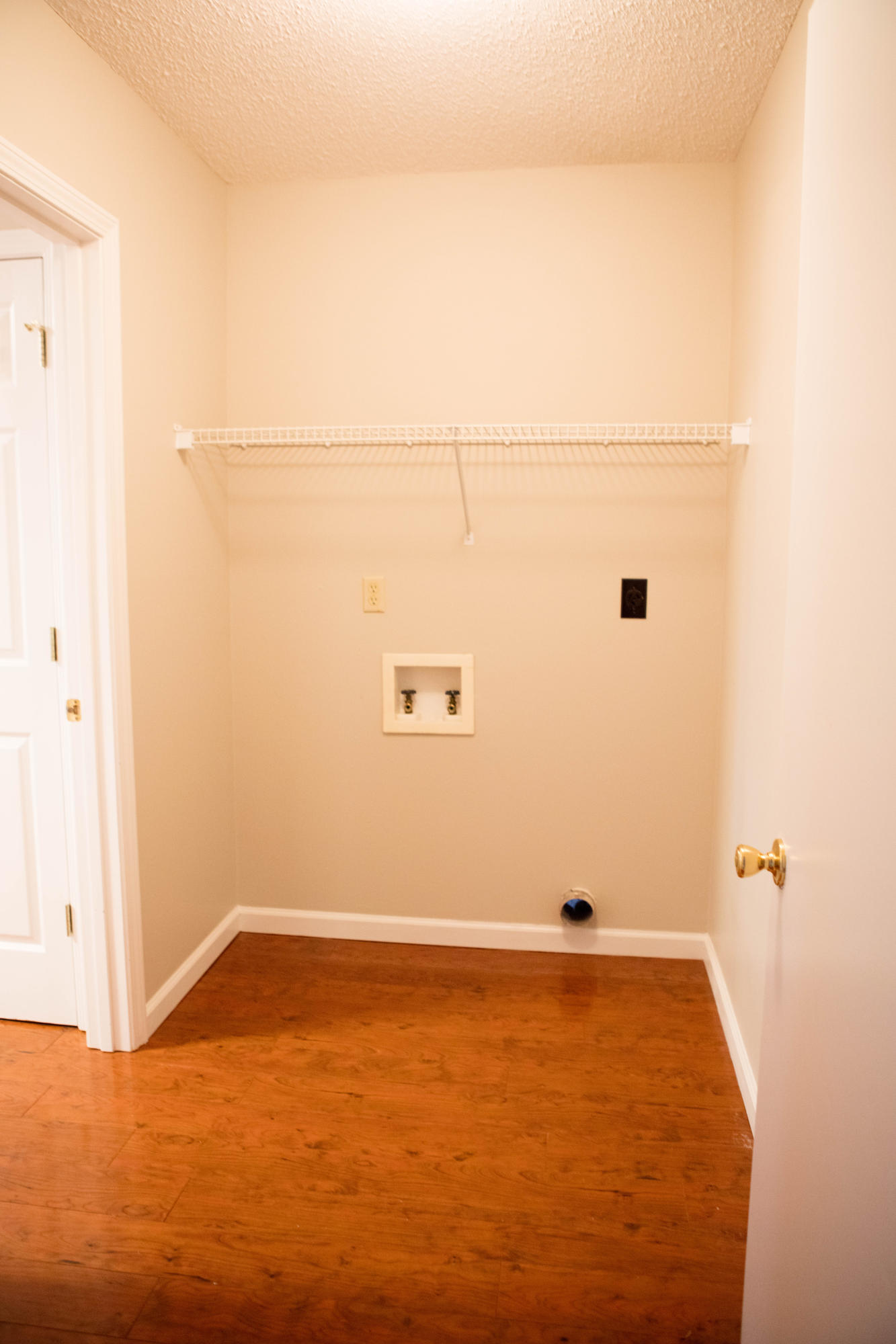 PARKWOOD SQUARE PH 2 - Residential