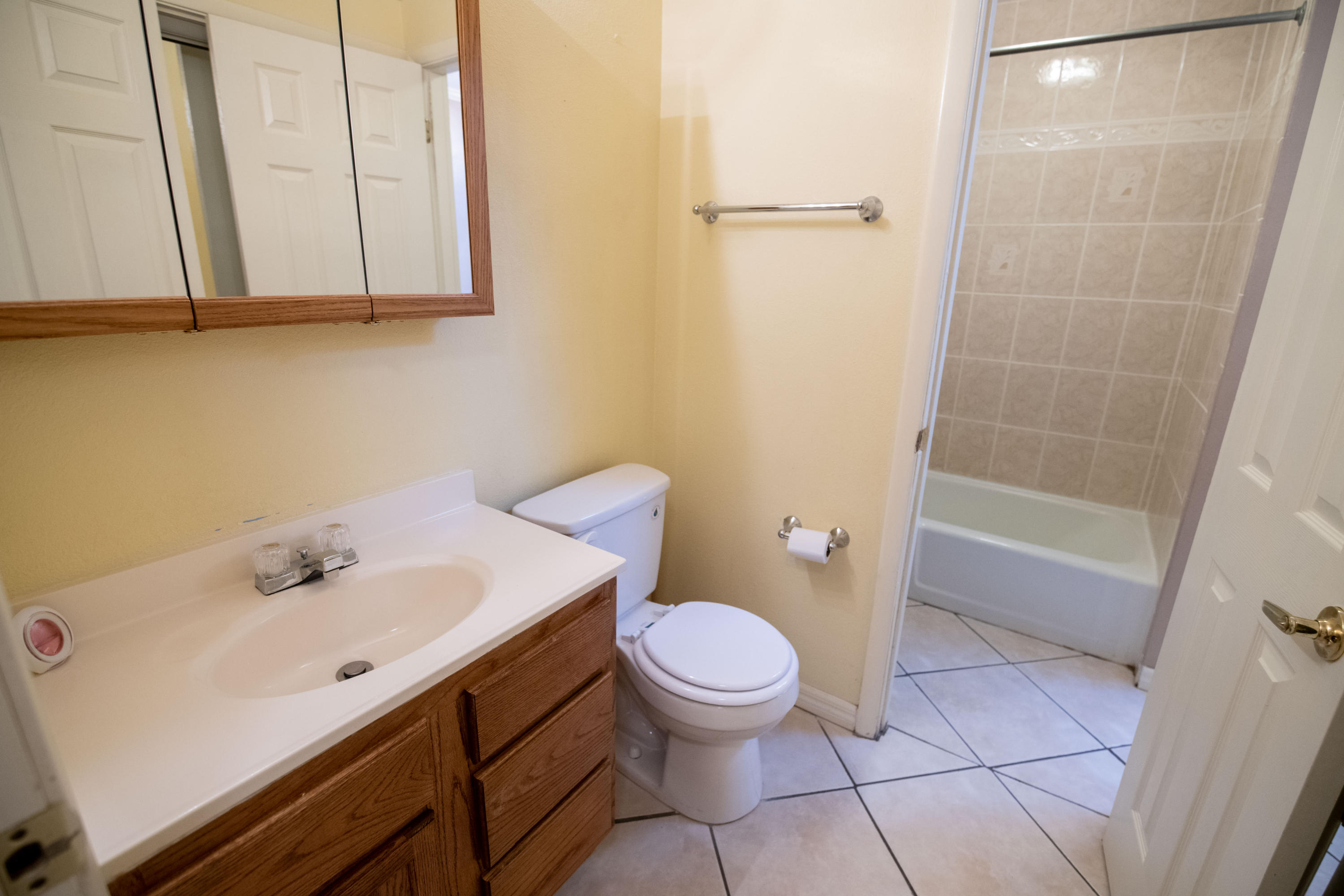 CAROL ANNE MANOR - Residential