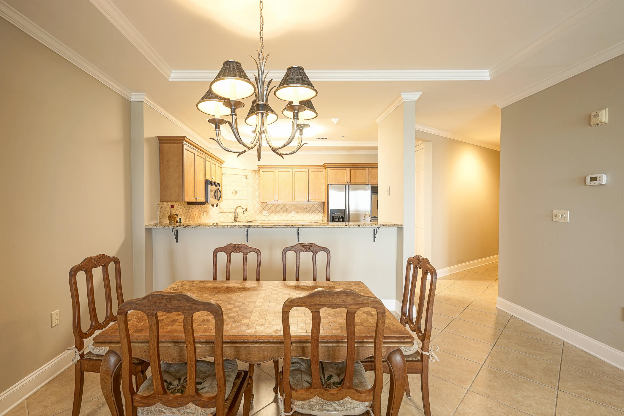 SIDES MORENO POINT WEST - Residential