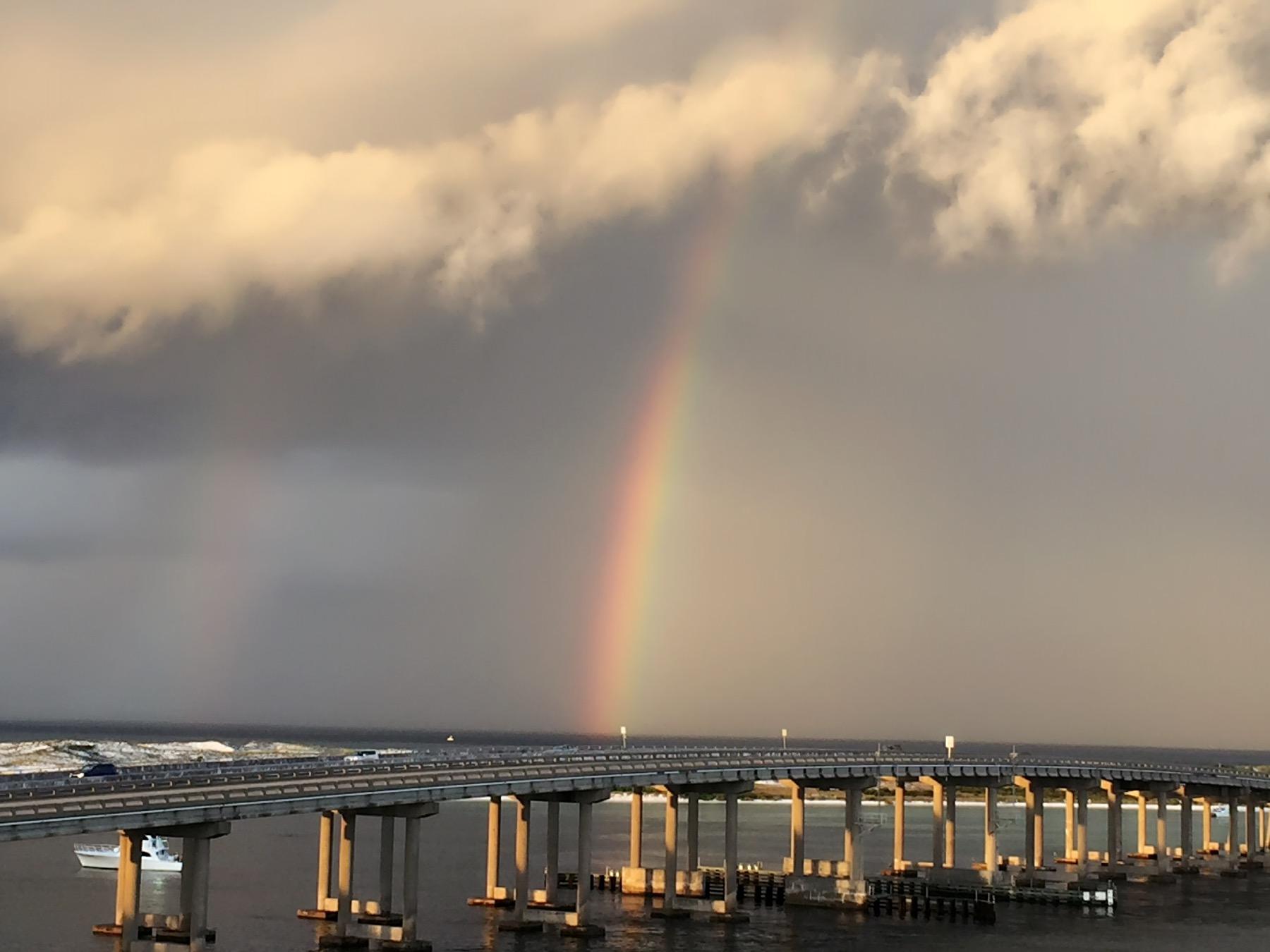 SIDES MORENO POINT WEST - Residential