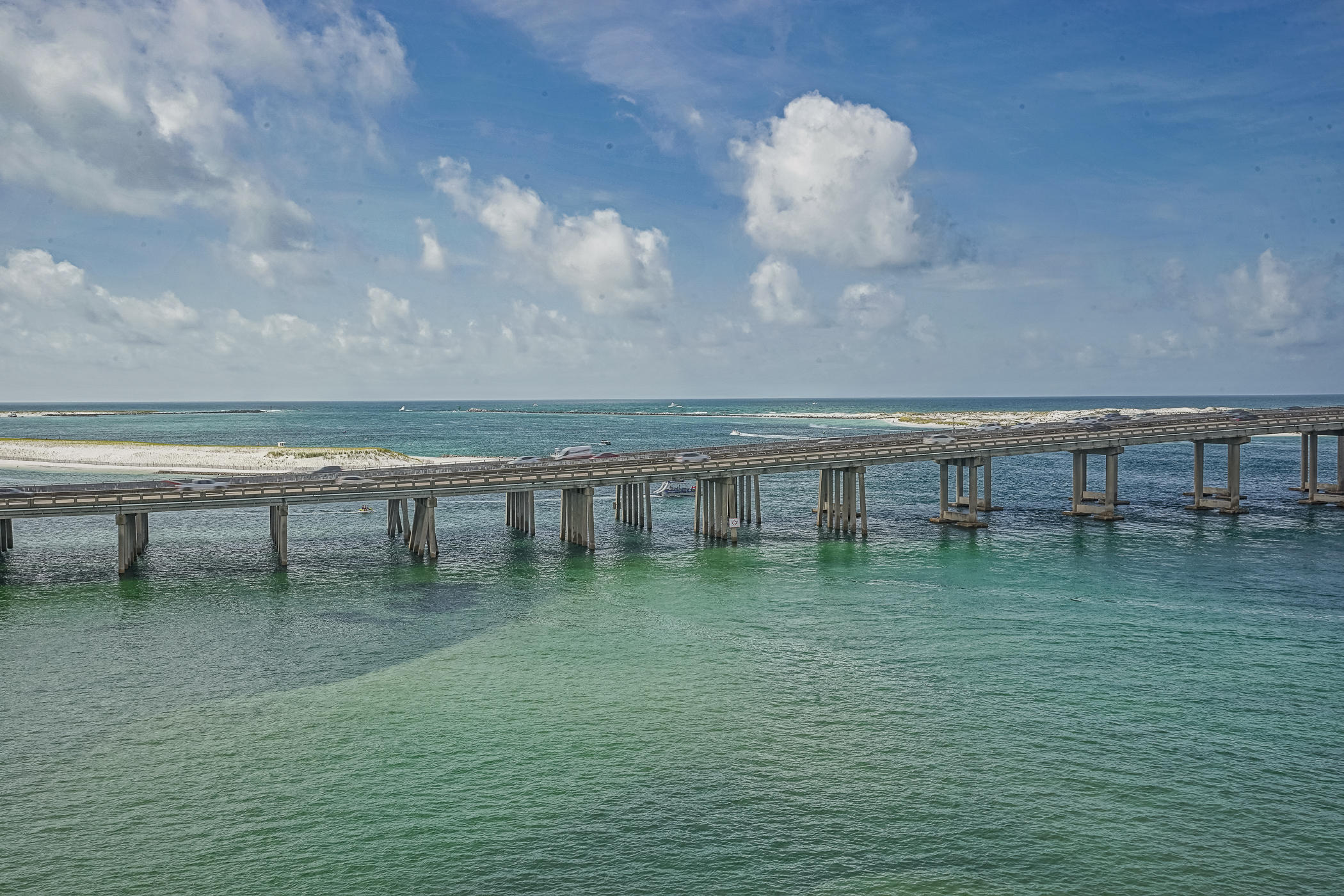 SIDES MORENO POINT WEST - Residential