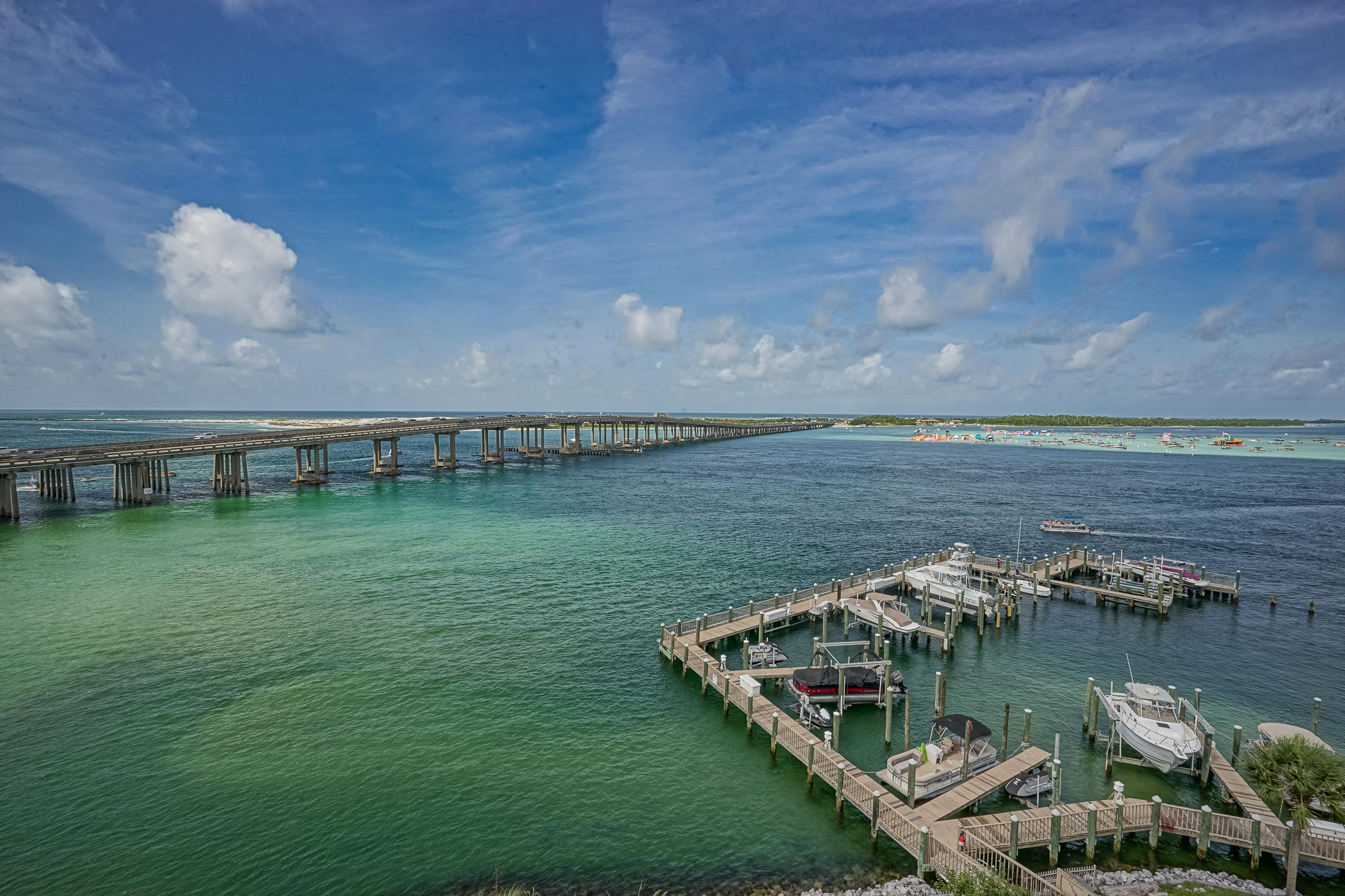 SIDES MORENO POINT WEST - Residential