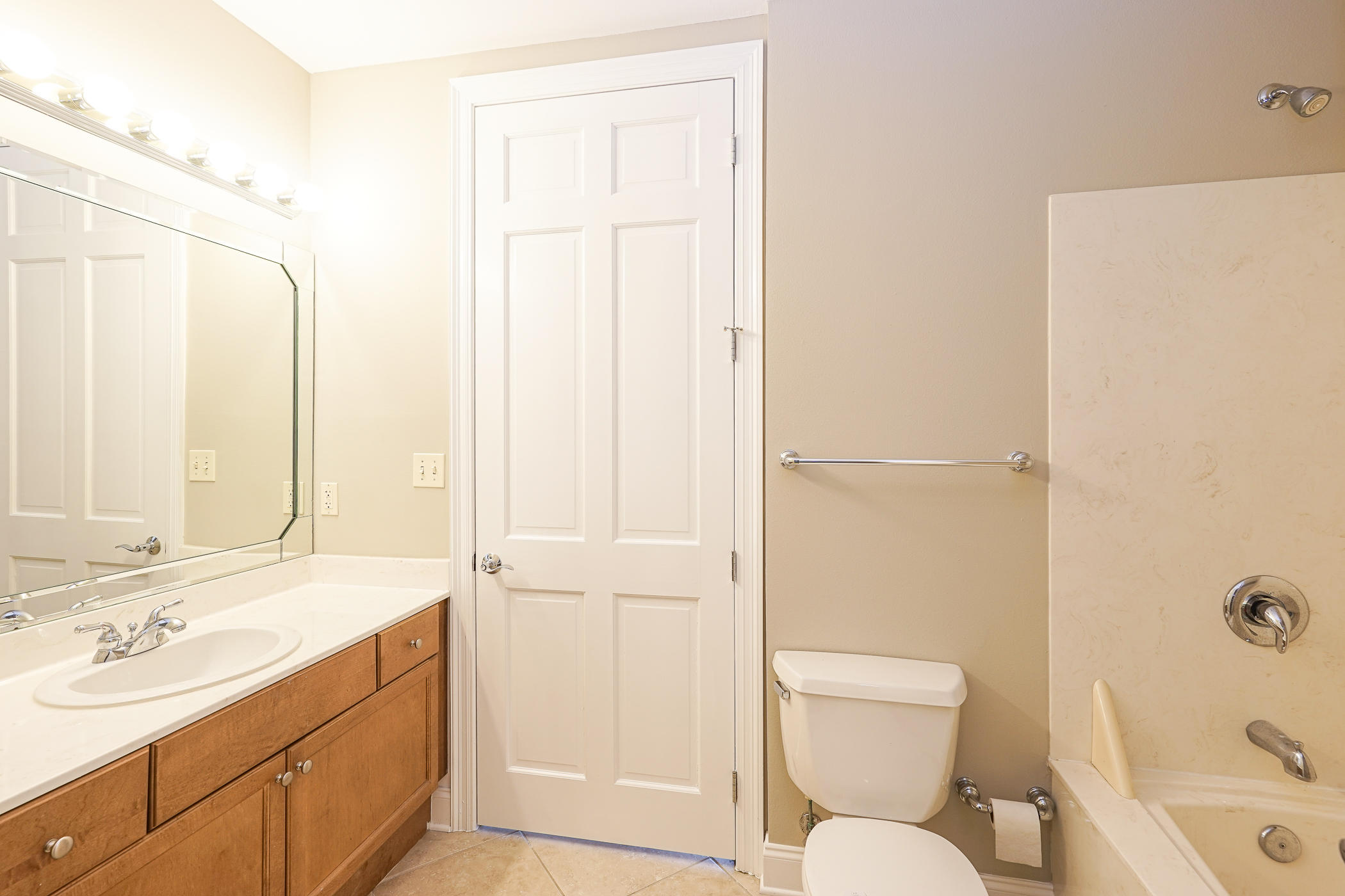 SIDES MORENO POINT WEST - Residential