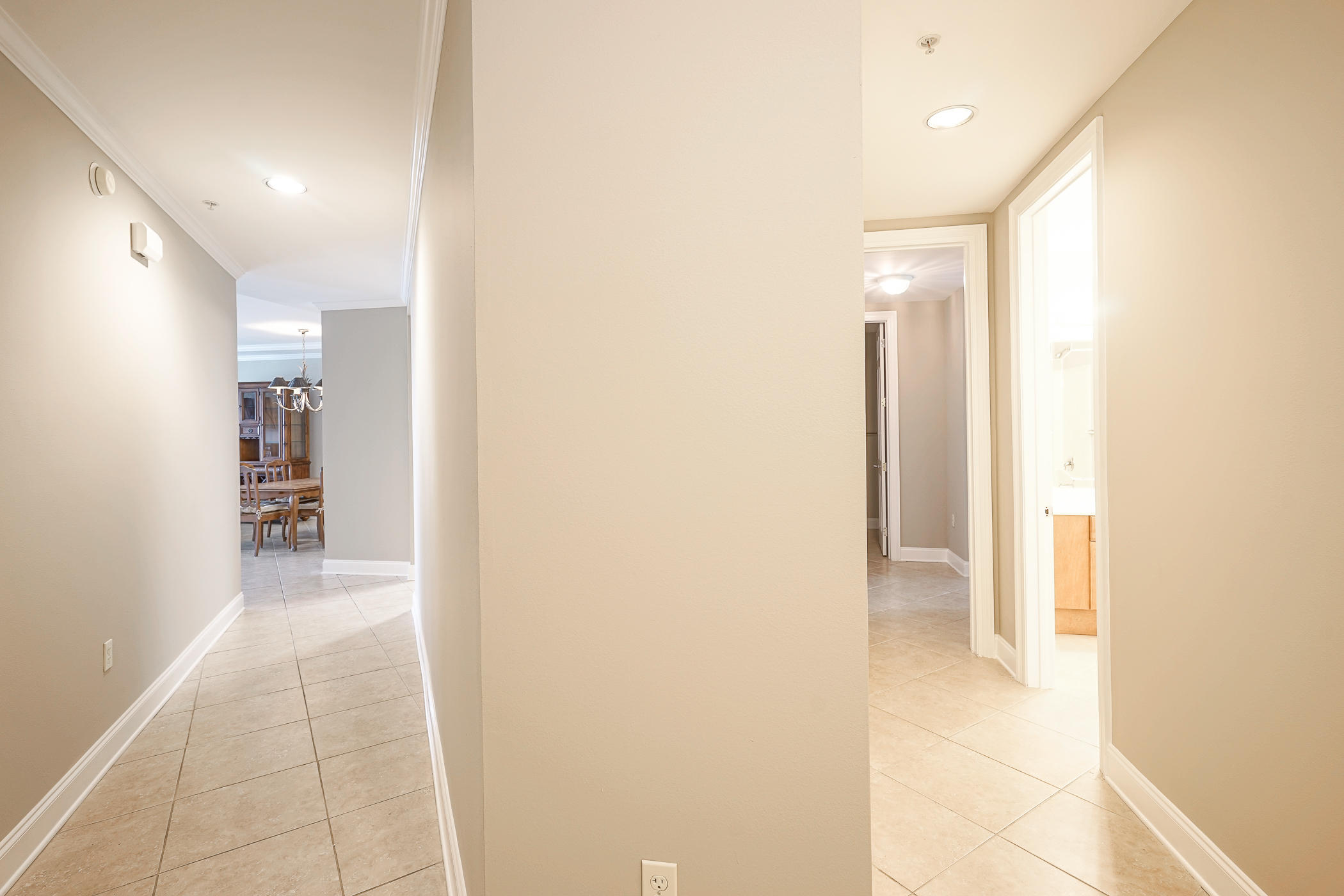 SIDES MORENO POINT WEST - Residential