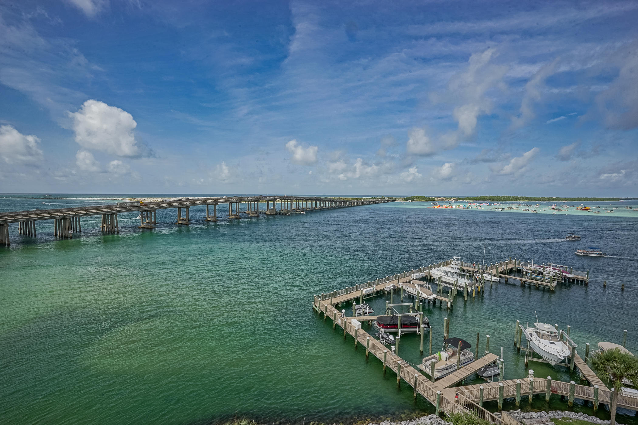 SIDES MORENO POINT WEST - Residential