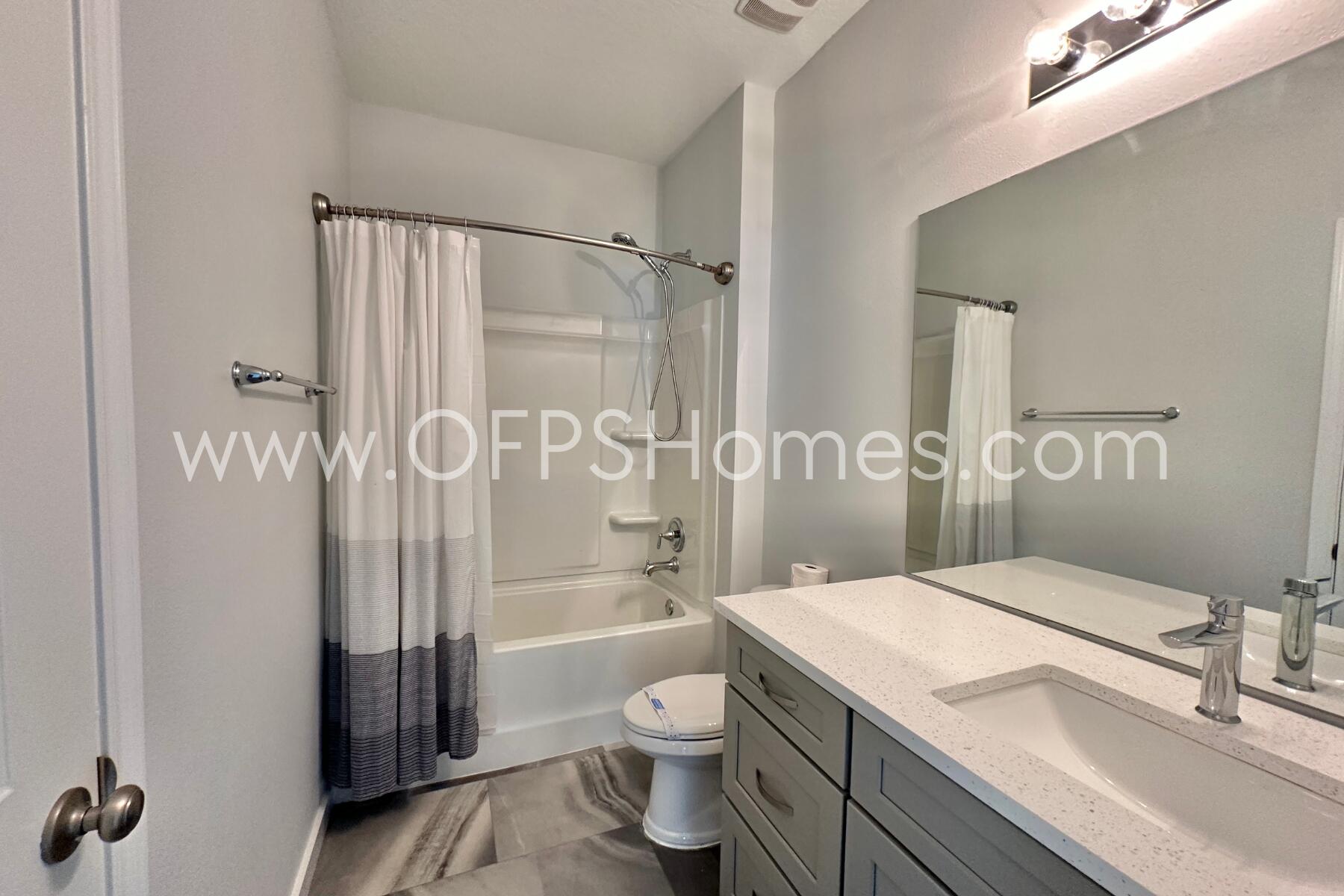 HAMMOCK BAY - Residential Lease