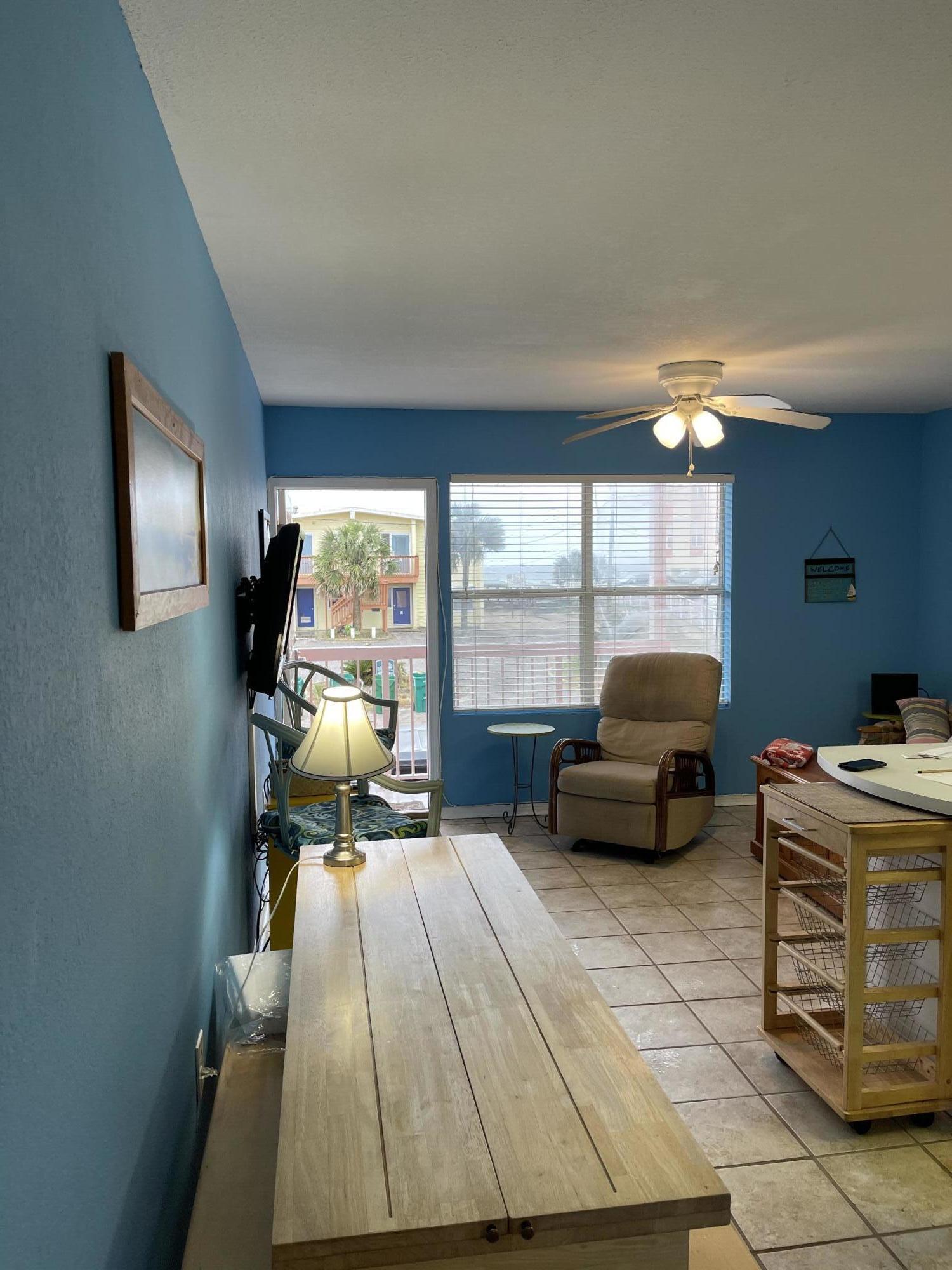 TROPICAL ISLE CONDO - Residential