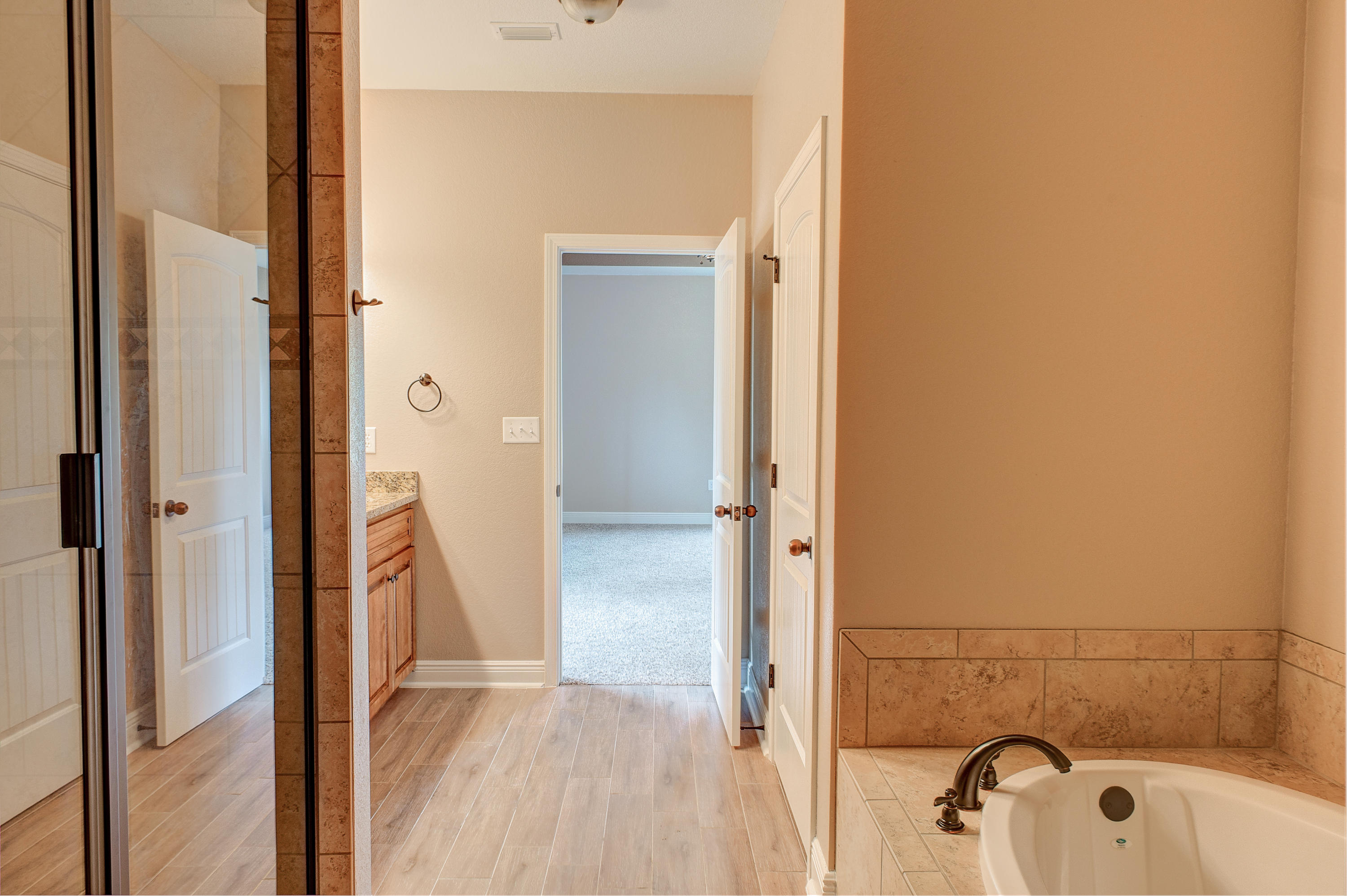 BRIDLE WOOD EST PH I - Residential