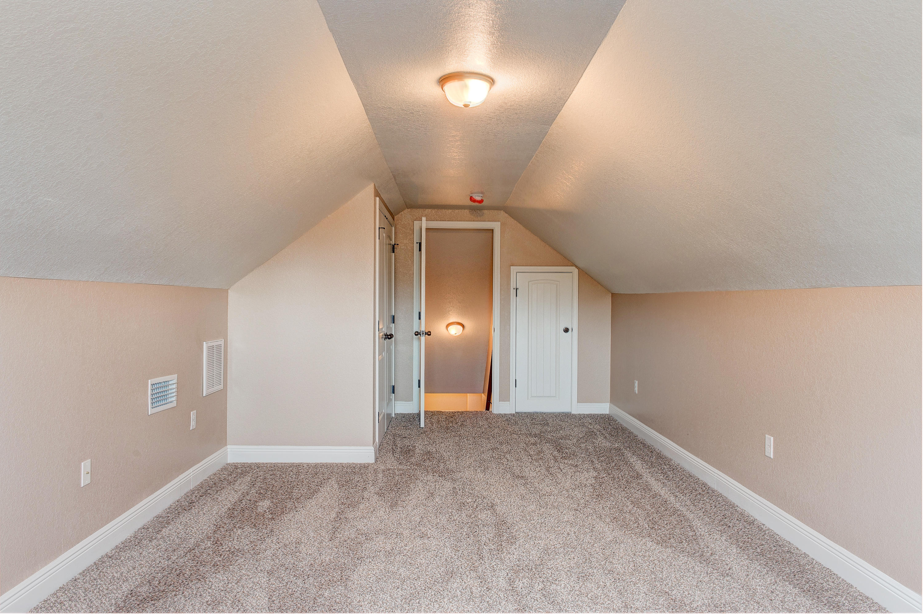 BRIDLE WOOD EST PH I - Residential