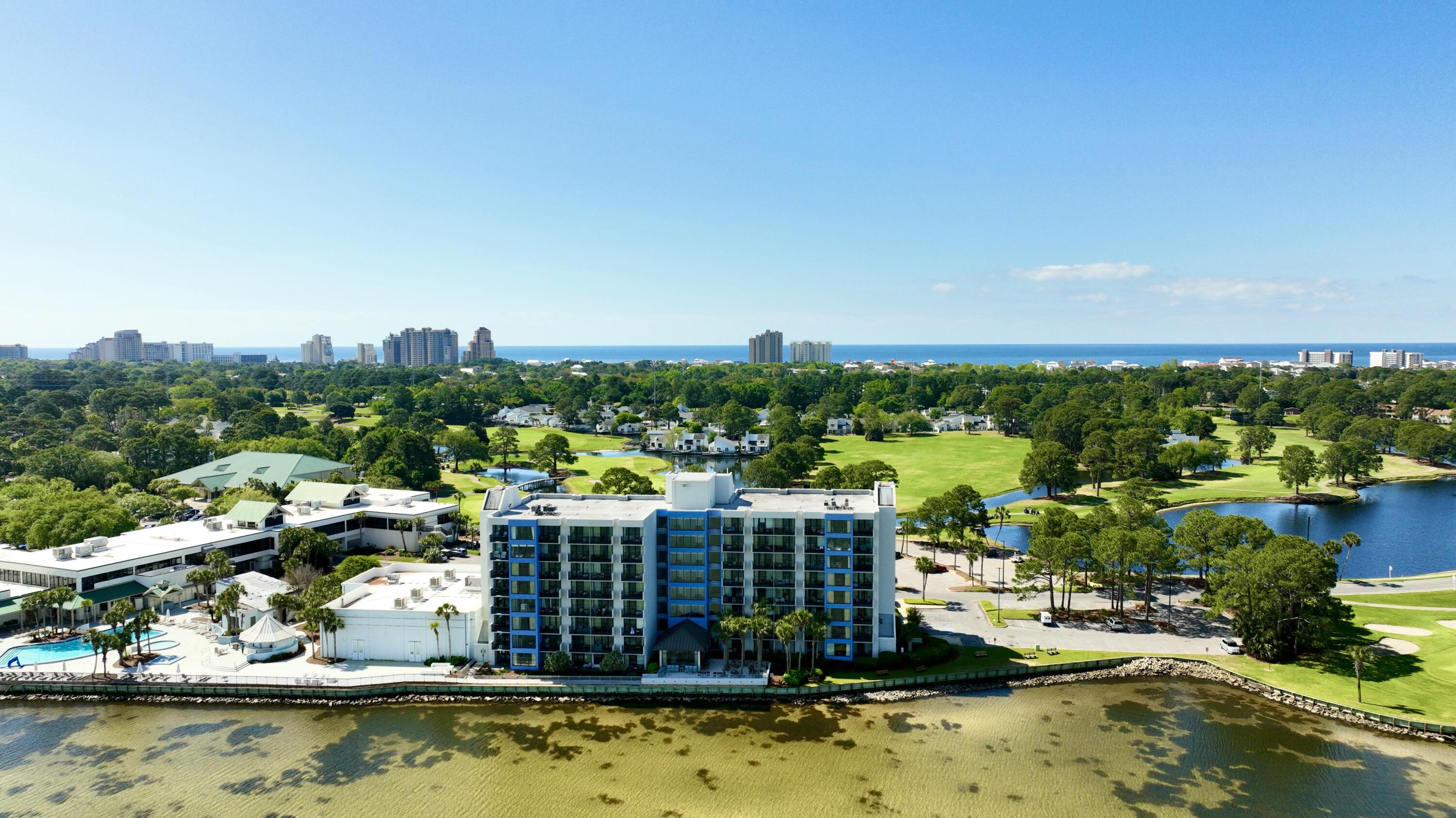 BAYSIDE CONDO SANDESTIN - Residential