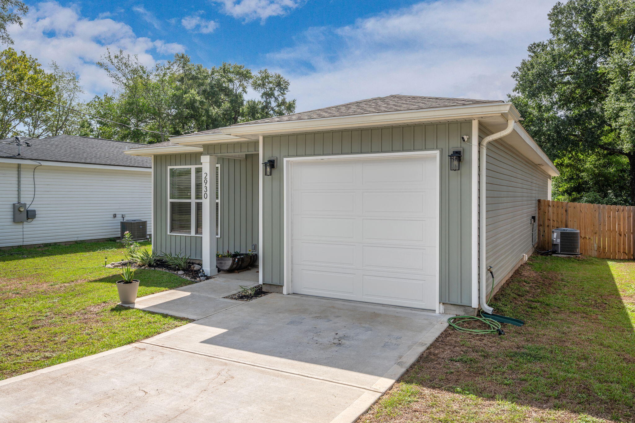 OAKDALE - Residential