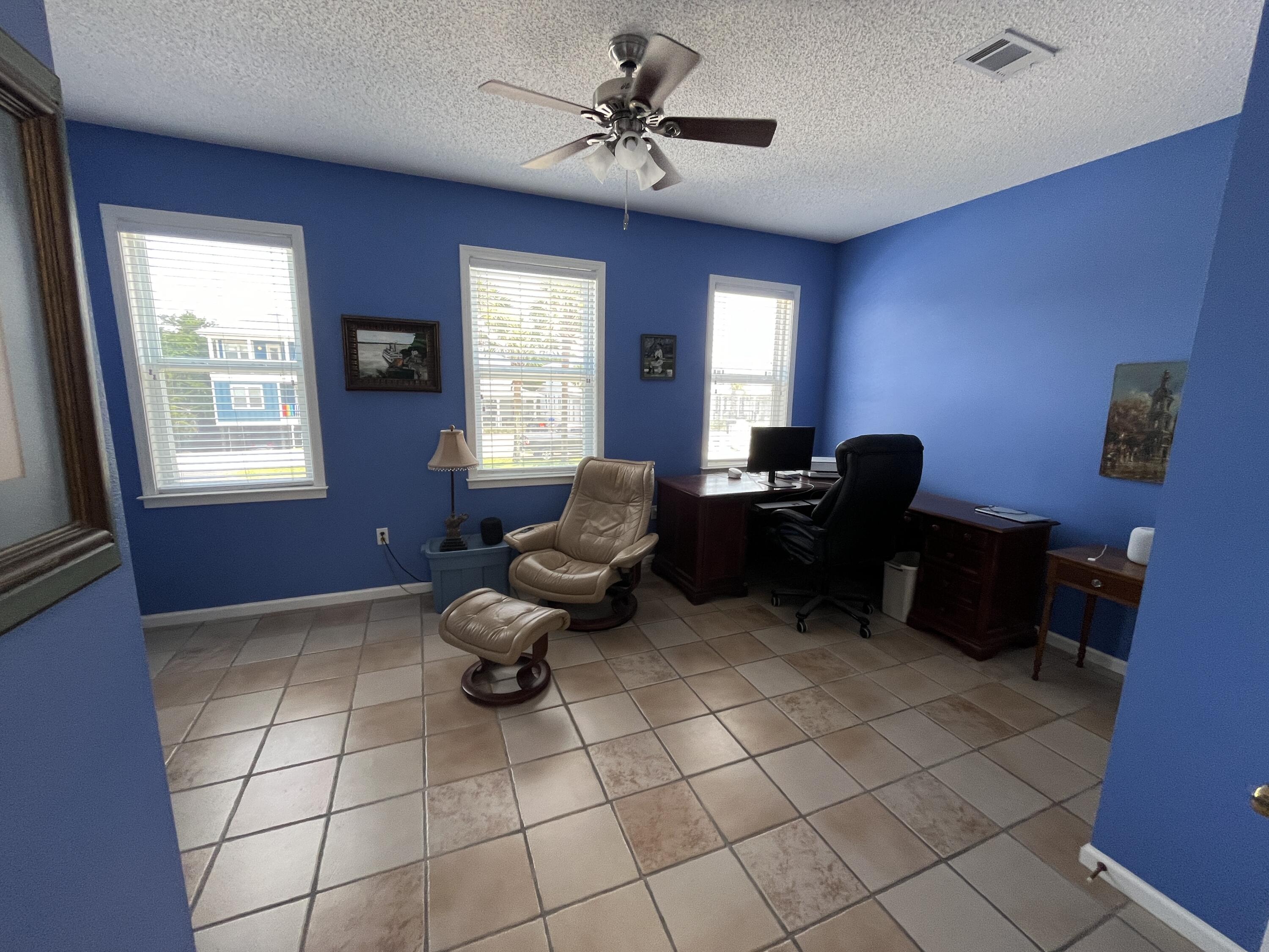 SEABREEZE - Residential