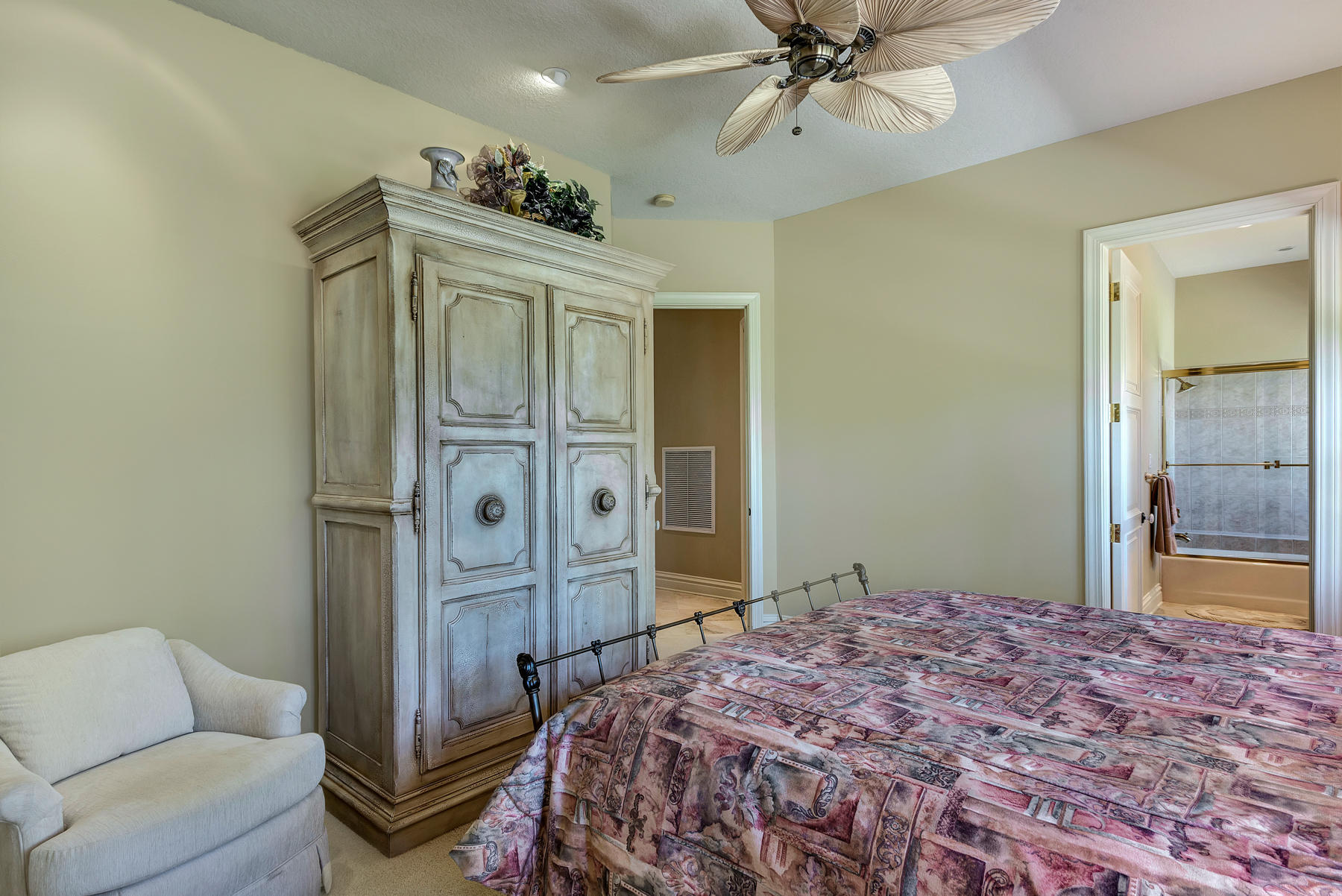 REGATTA BAY COMMODORE POINT S/D - Residential