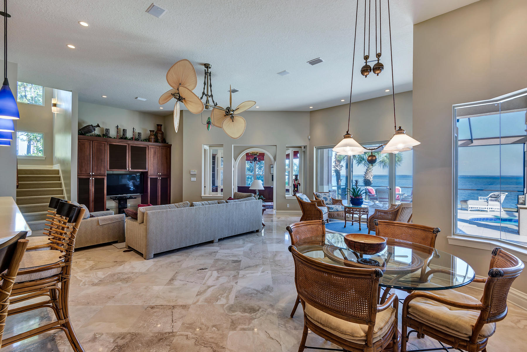 REGATTA BAY COMMODORE POINT S/D - Residential