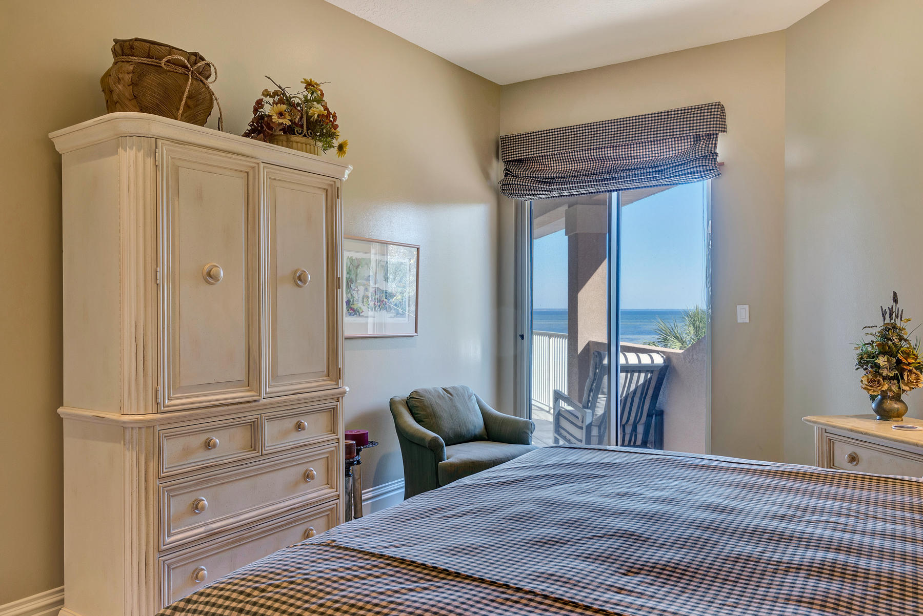REGATTA BAY COMMODORE POINT S/D - Residential