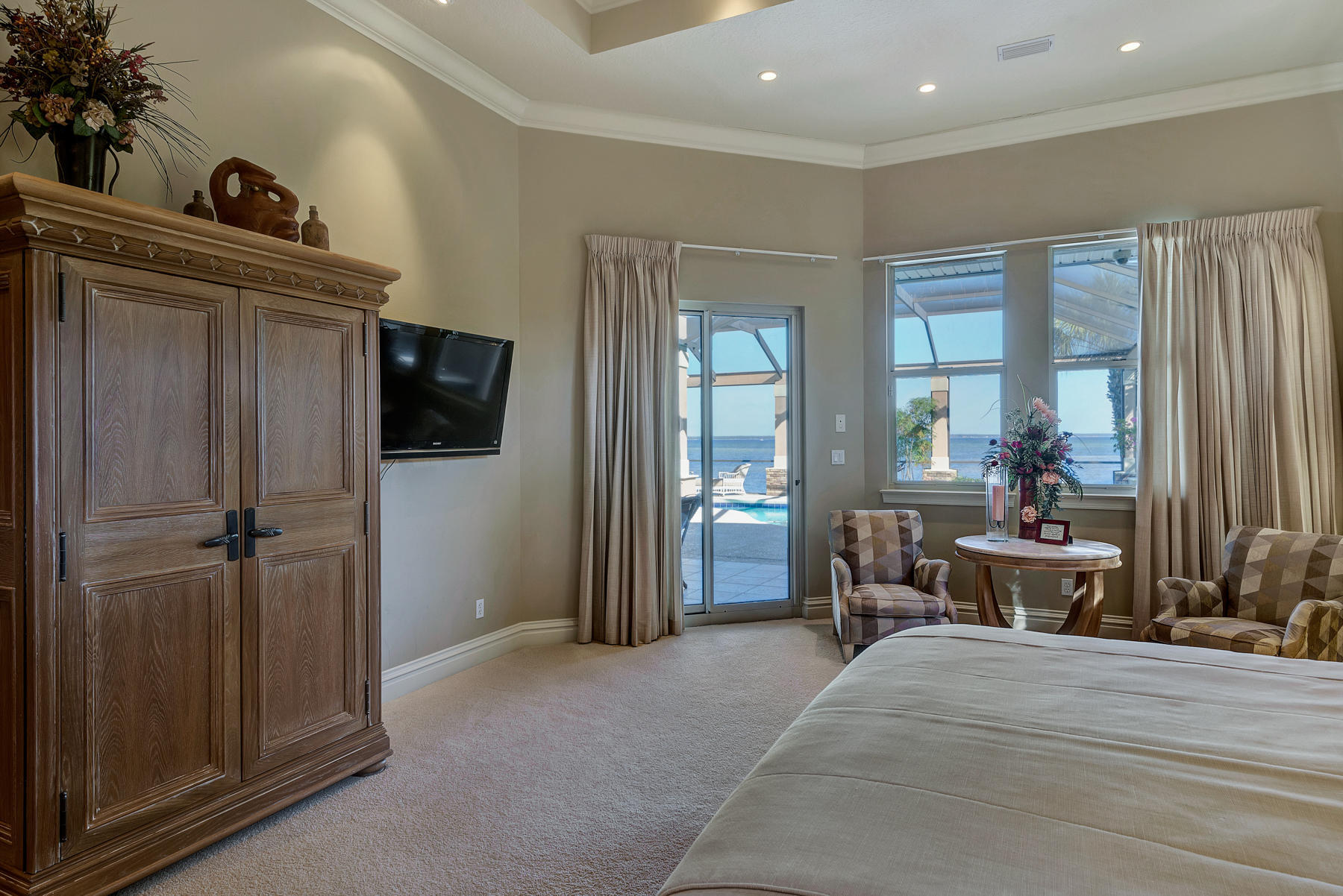 REGATTA BAY COMMODORE POINT S/D - Residential