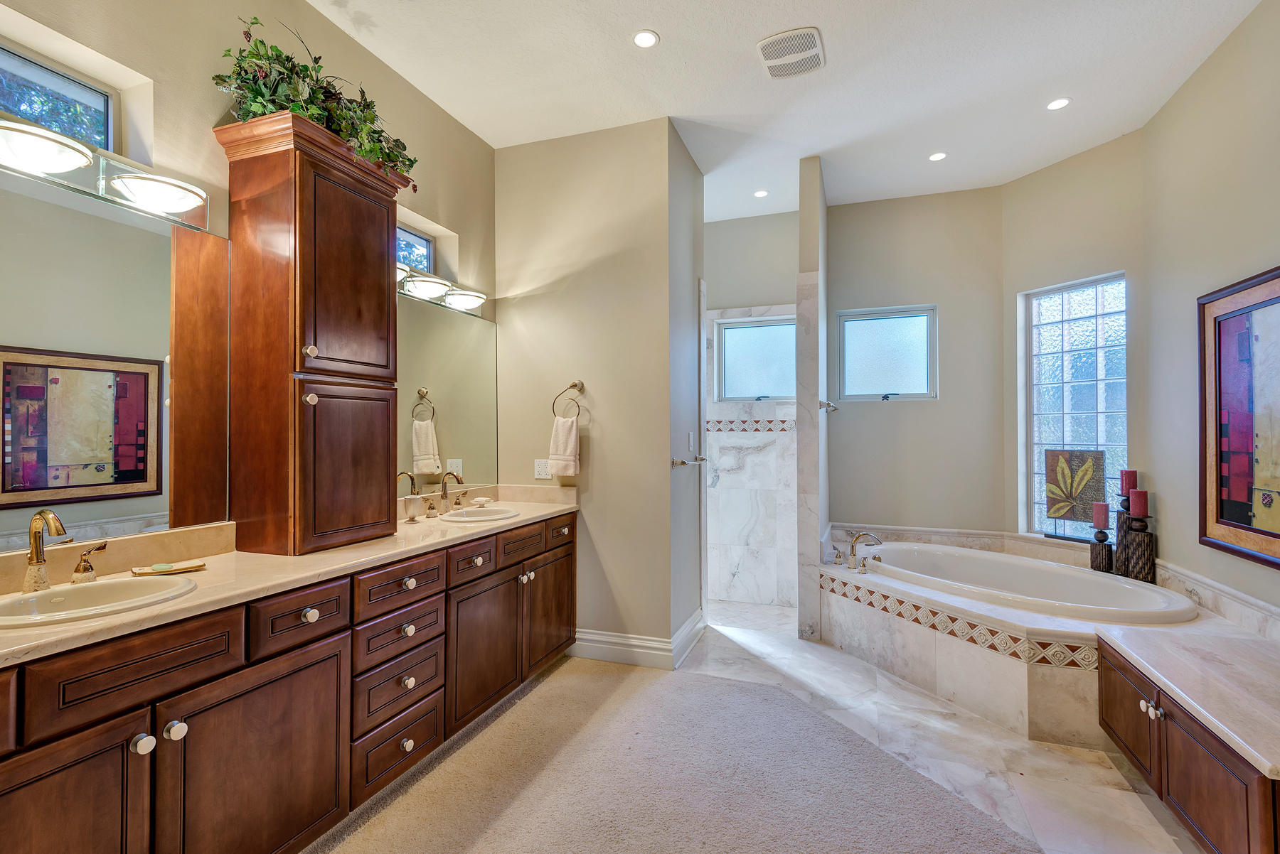 REGATTA BAY COMMODORE POINT S/D - Residential