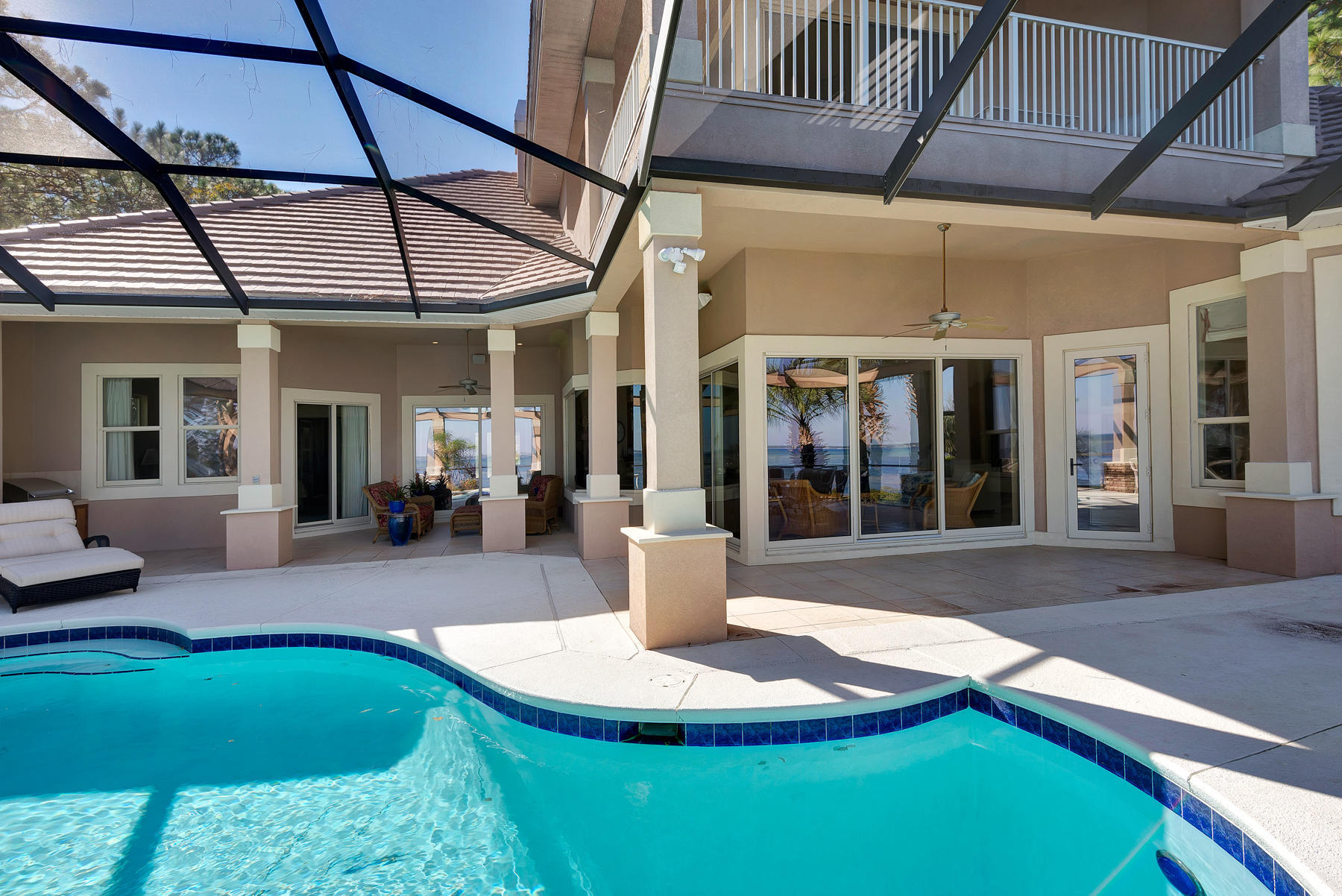 REGATTA BAY COMMODORE POINT S/D - Residential