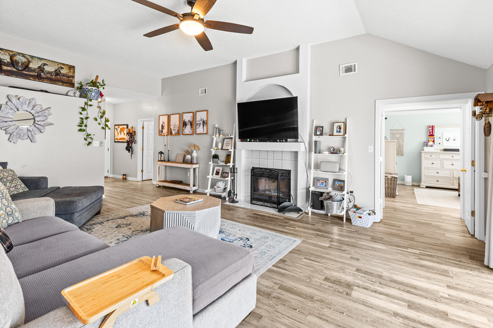 HARBOR BREEZE 1ST ADDN - Residential