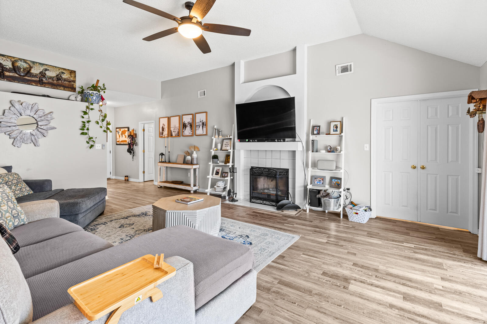 HARBOR BREEZE 1ST ADDN - Residential