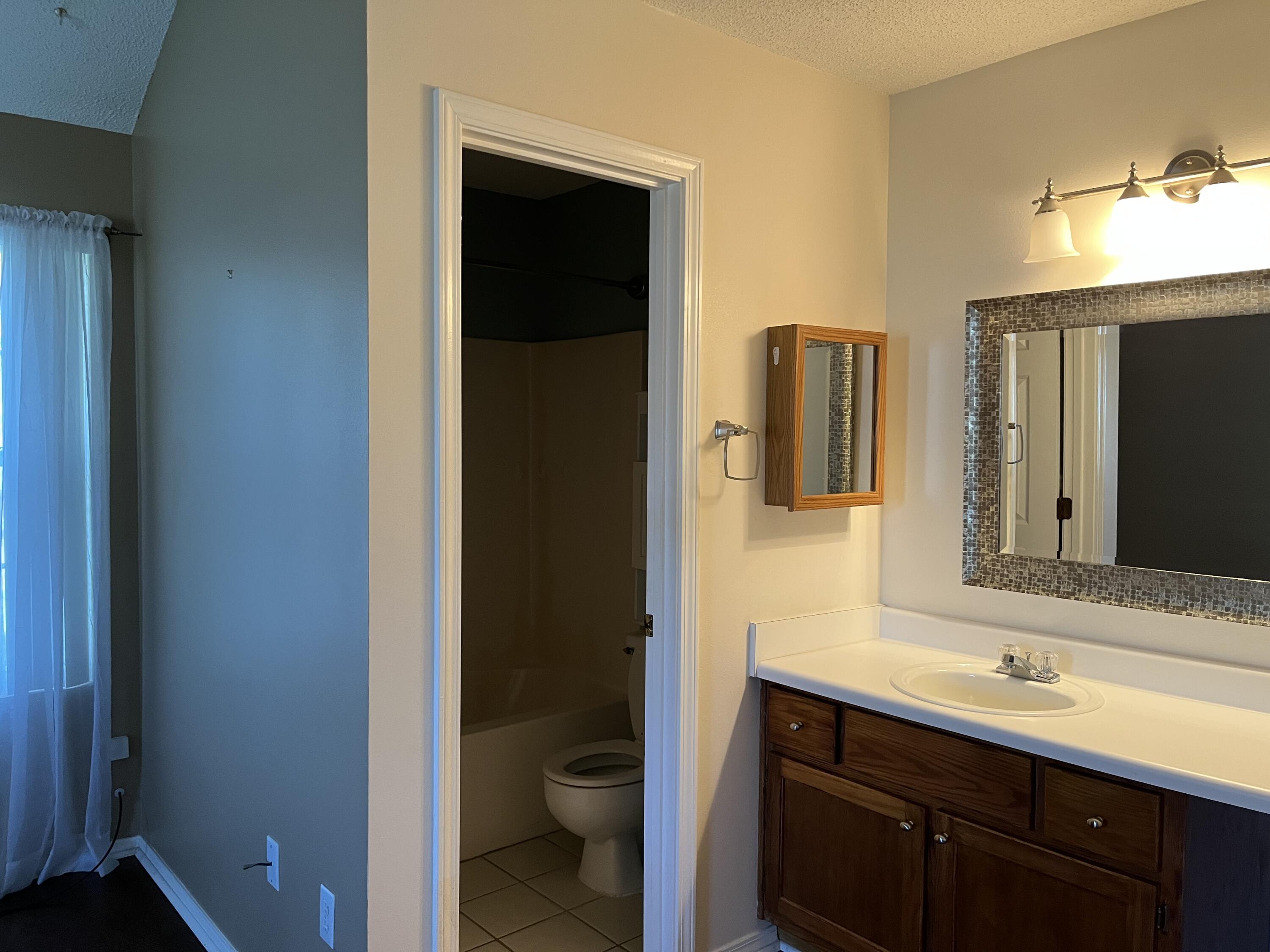 CARDINAL ESTATES - Residential Lease