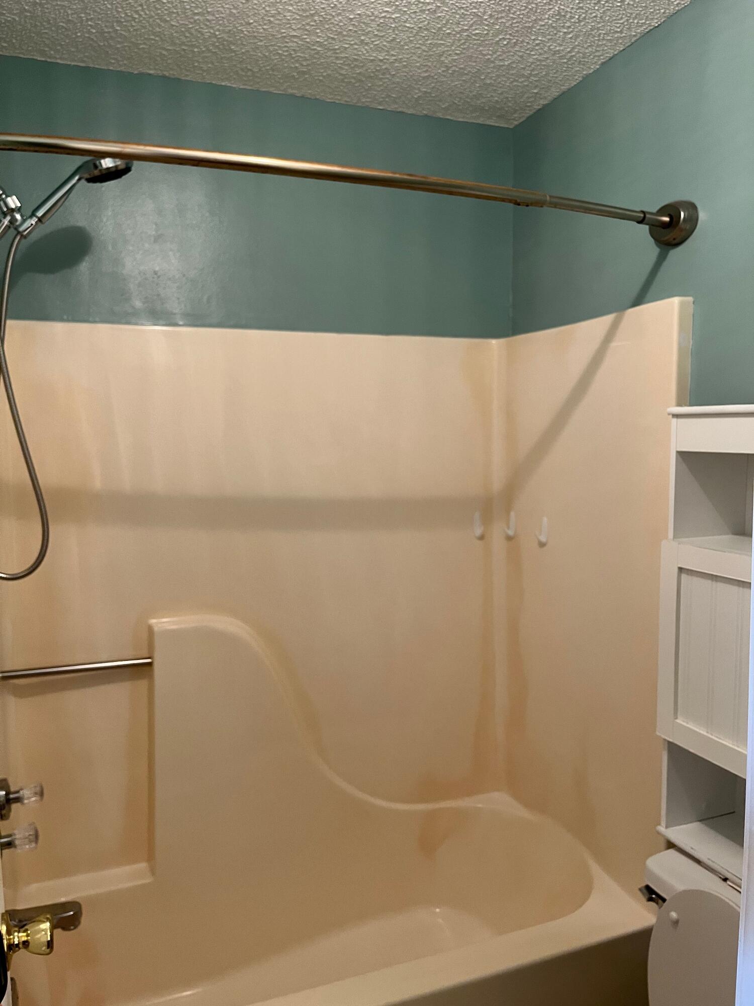 CARDINAL ESTATES - Residential Lease