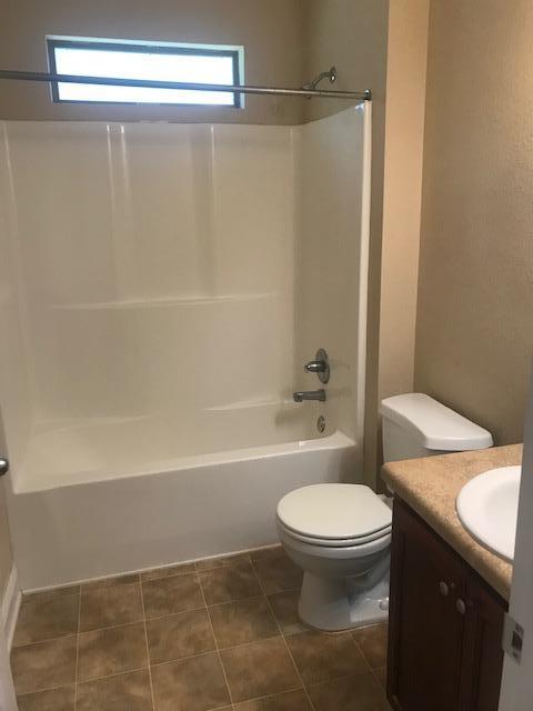 SILVER SPRINGS EST - Residential