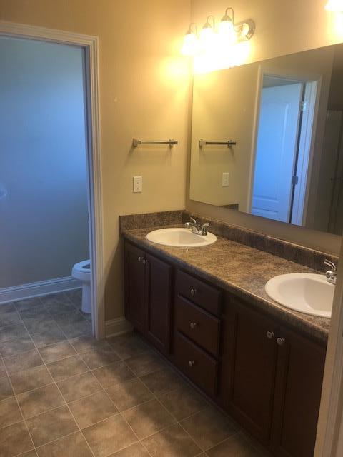 SILVER SPRINGS EST - Residential