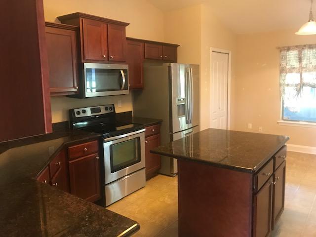 SILVER SPRINGS EST - Residential