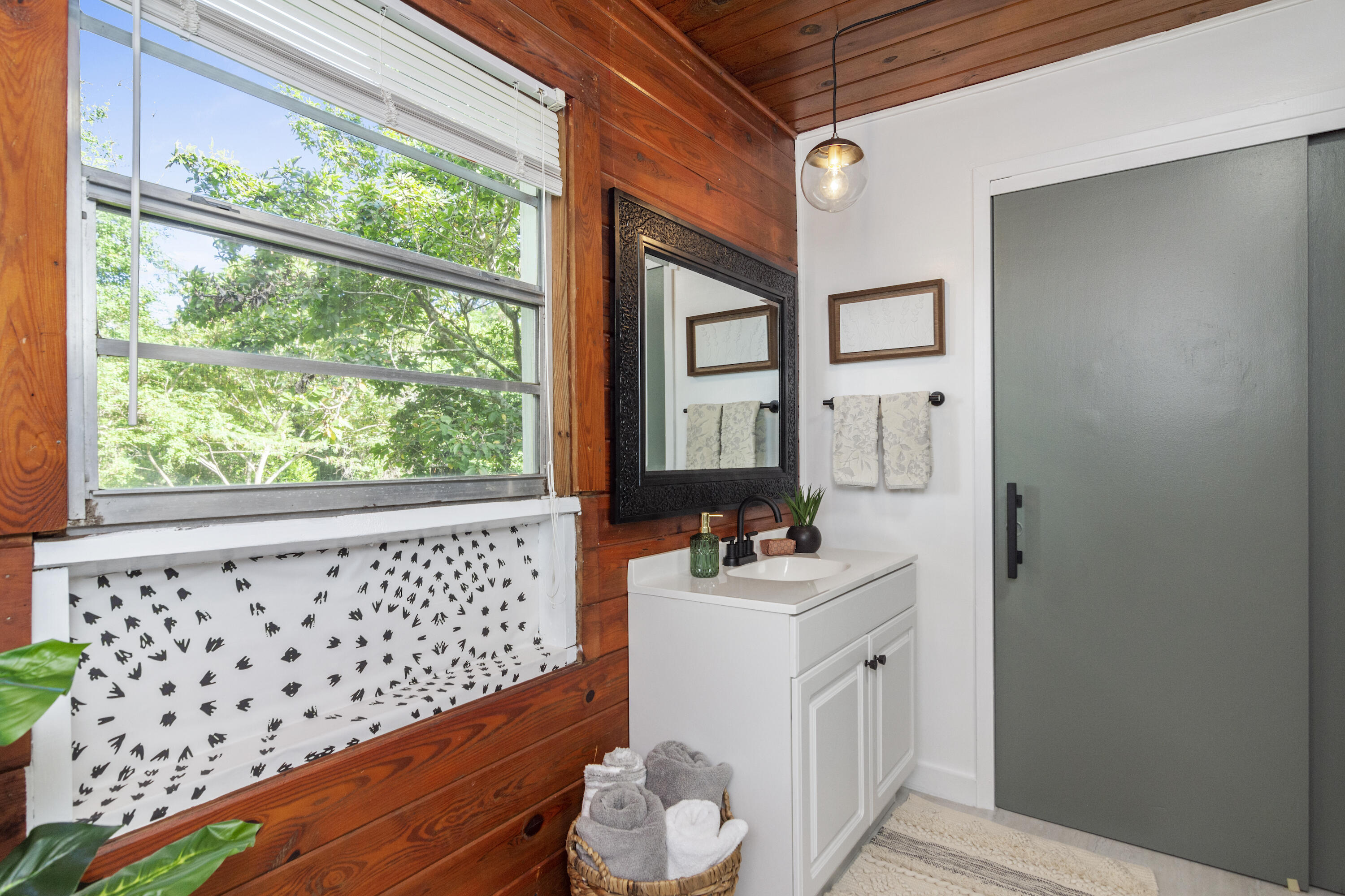 Crestview Suburb - Residential